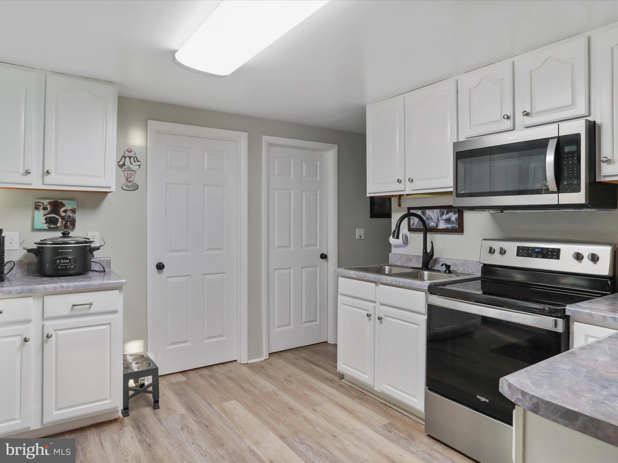 MOUNTAIN VIEW - Residential