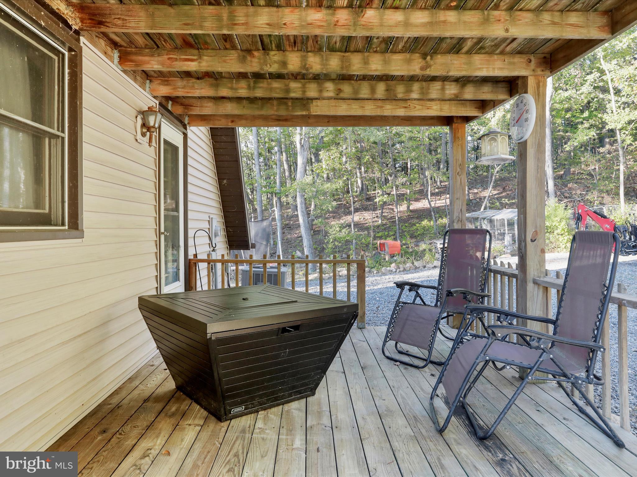 MOUNTAIN VIEW - Residential