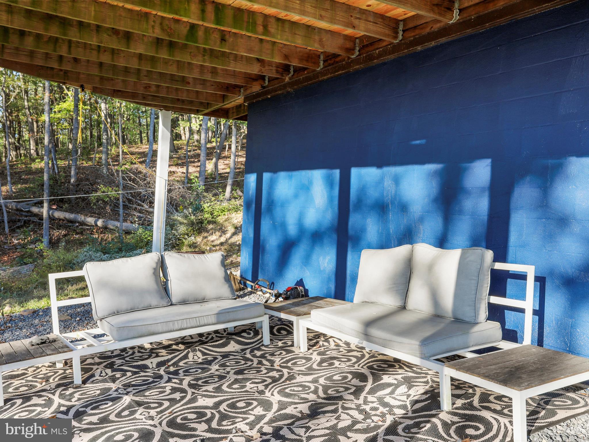 MOUNTAIN VIEW - Residential