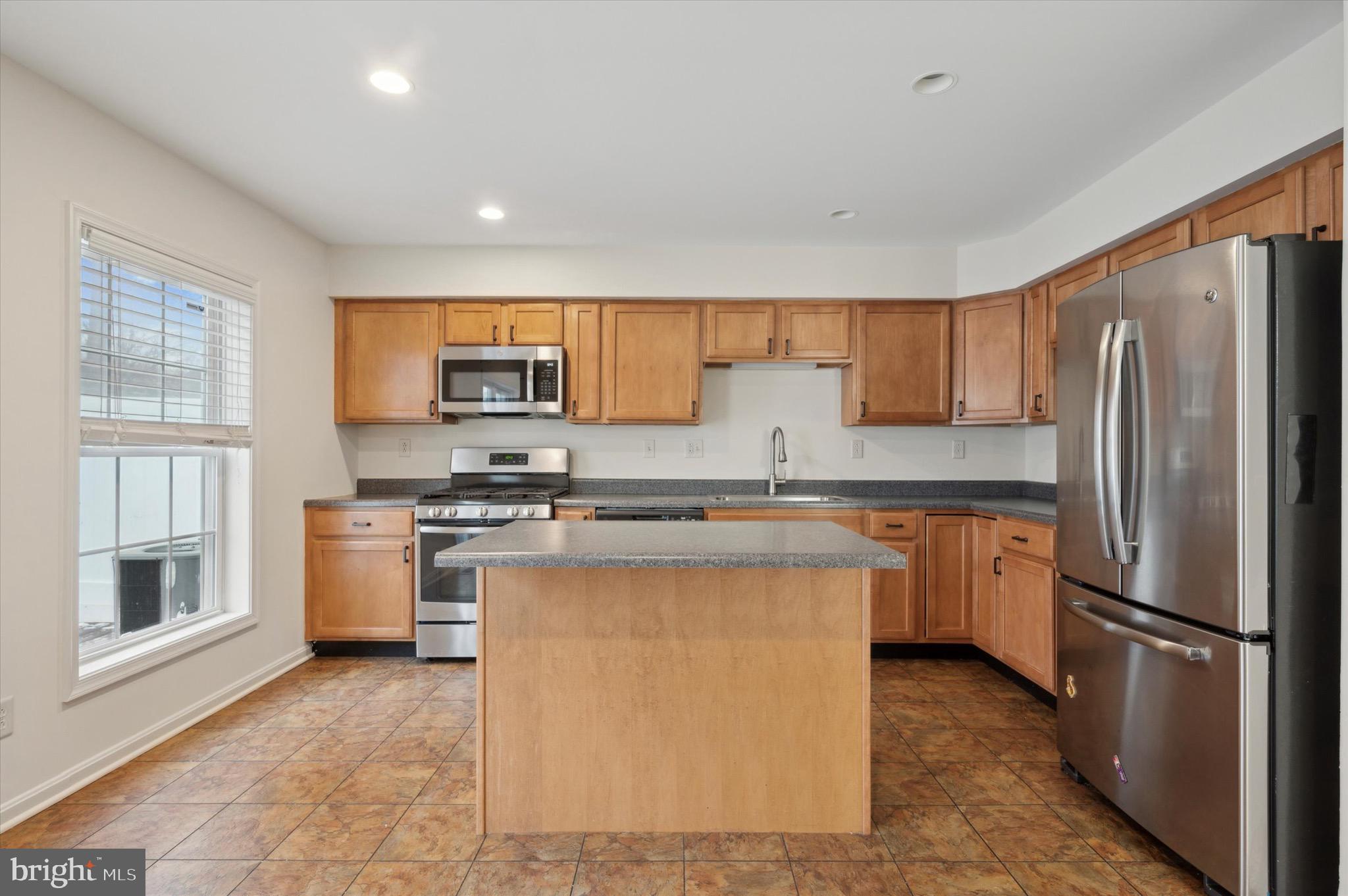 PENN VILLAGE - Residential Lease