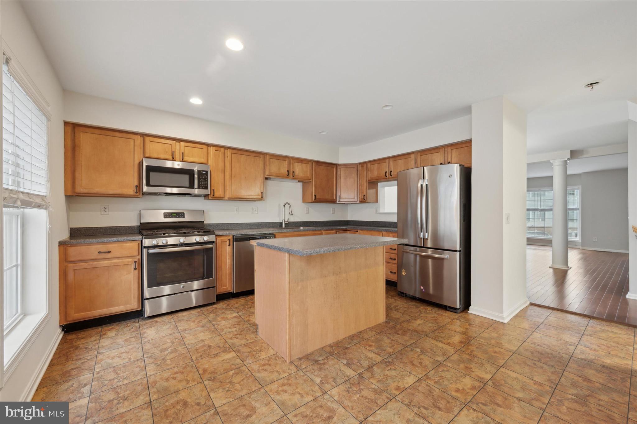 PENN VILLAGE - Residential Lease