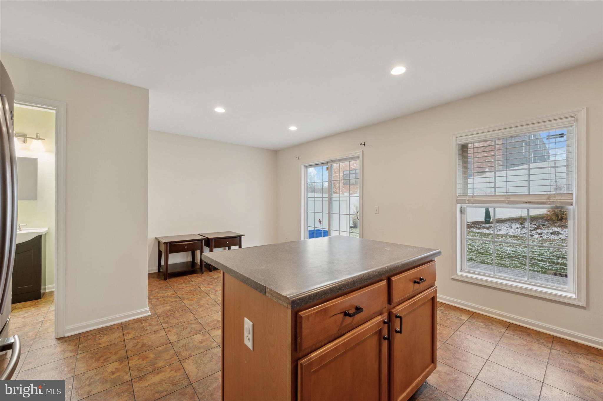 PENN VILLAGE - Residential Lease