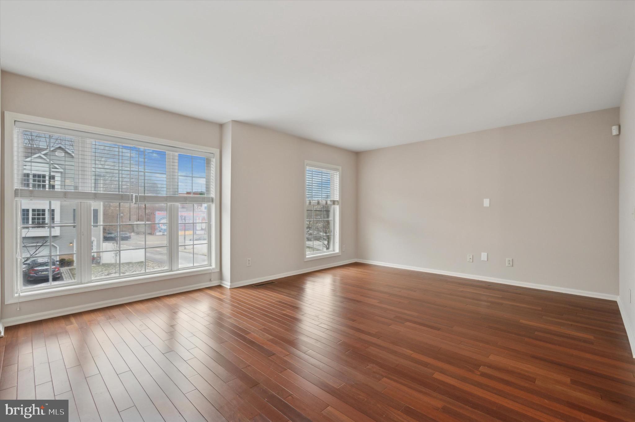 PENN VILLAGE - Residential Lease