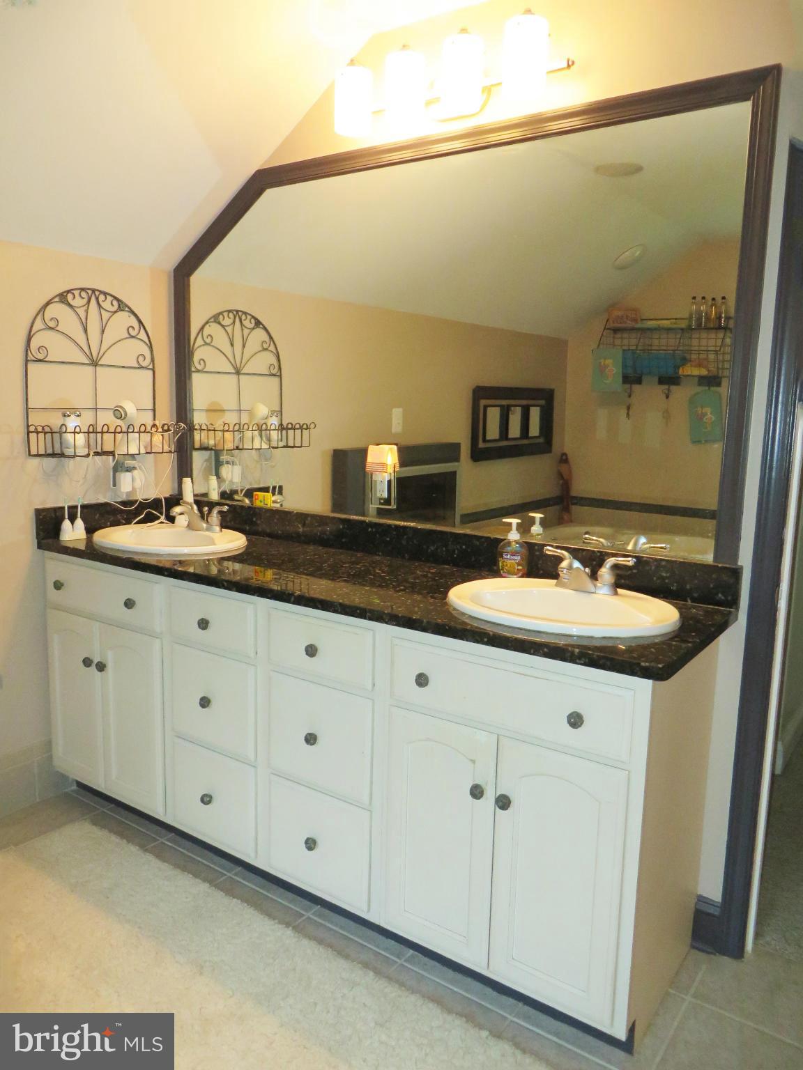 CLARK'S MILL - Residential