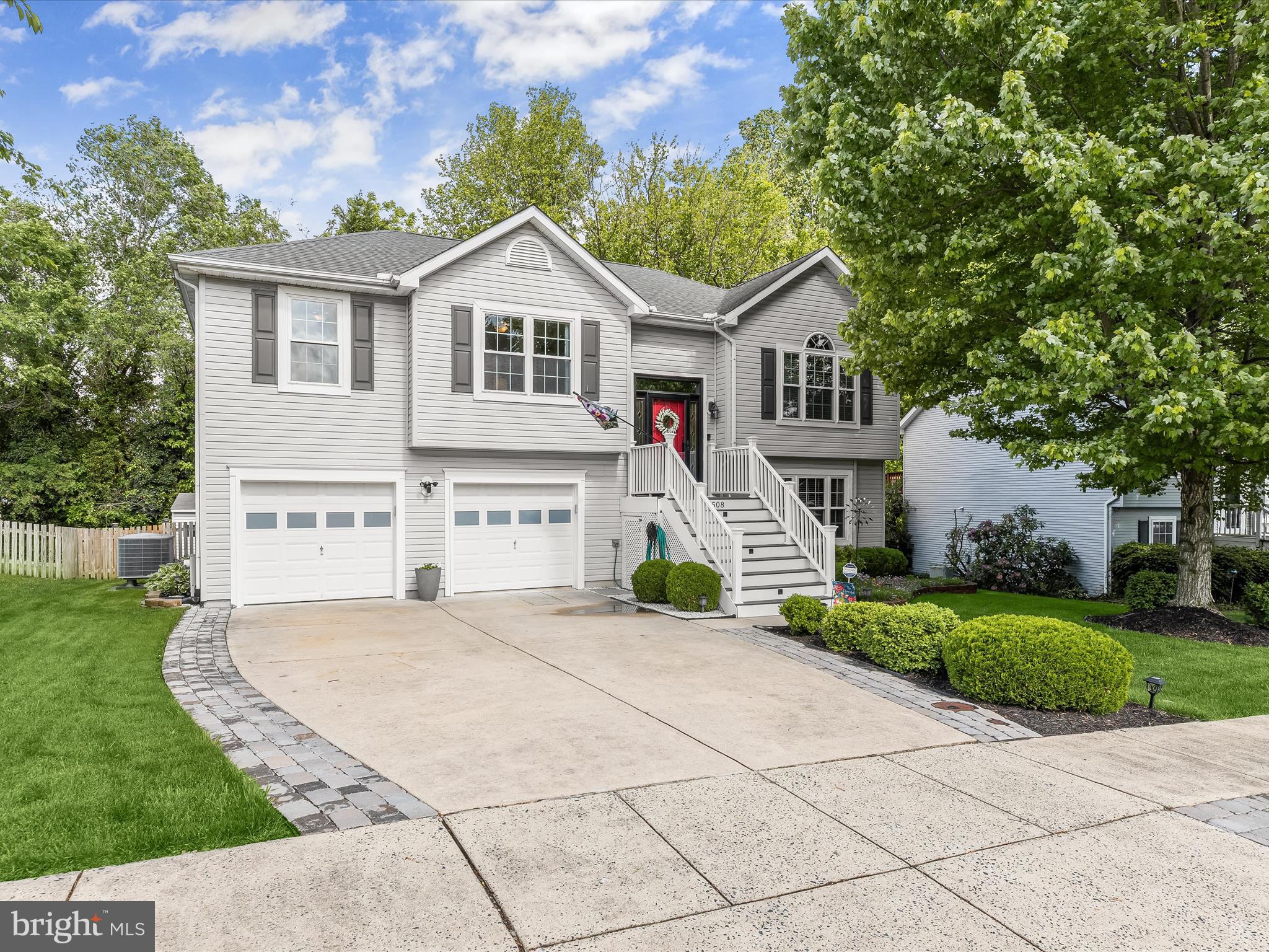 BAY VIEW ESTATES - Residential