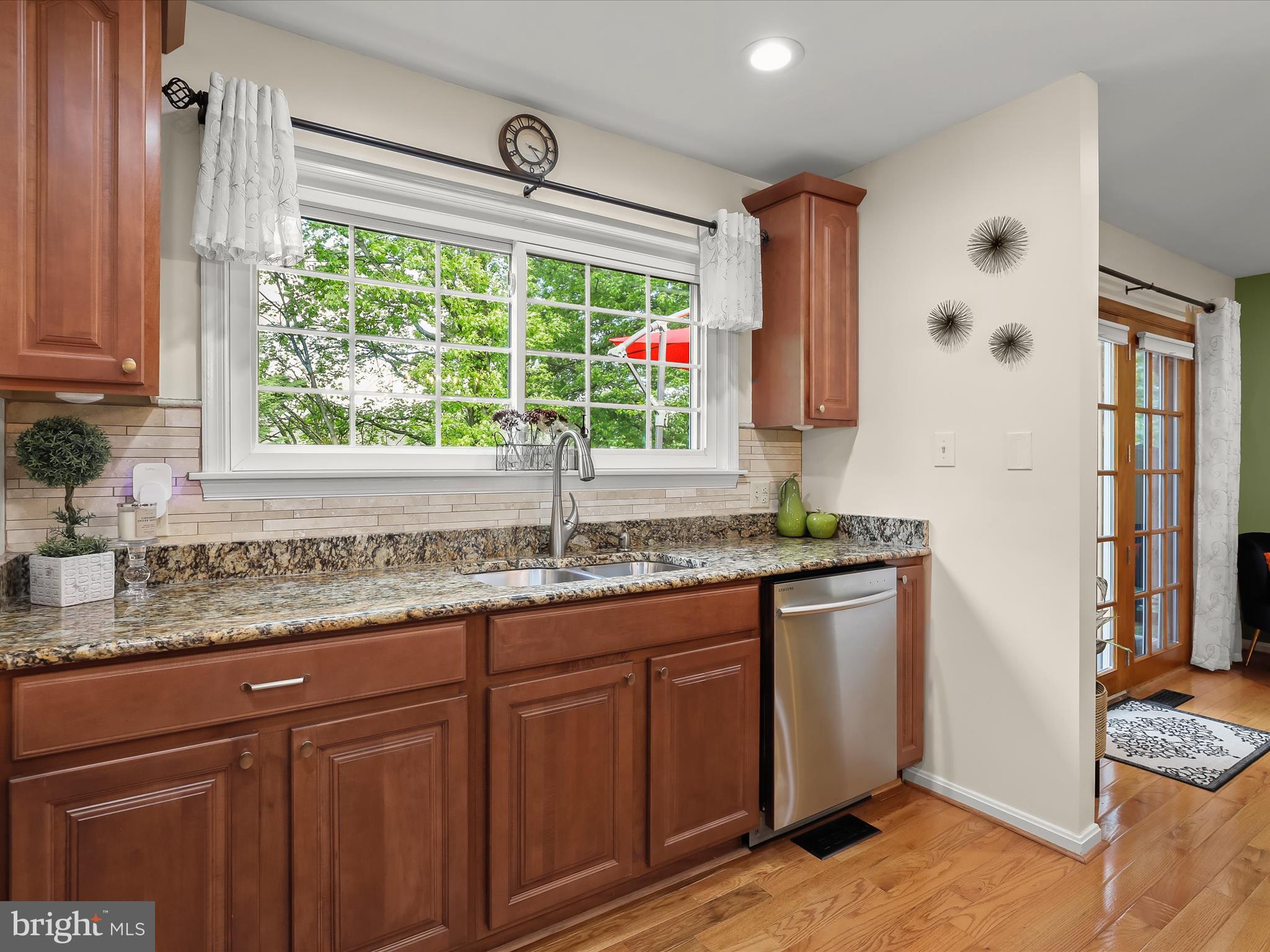 BAY VIEW ESTATES - Residential