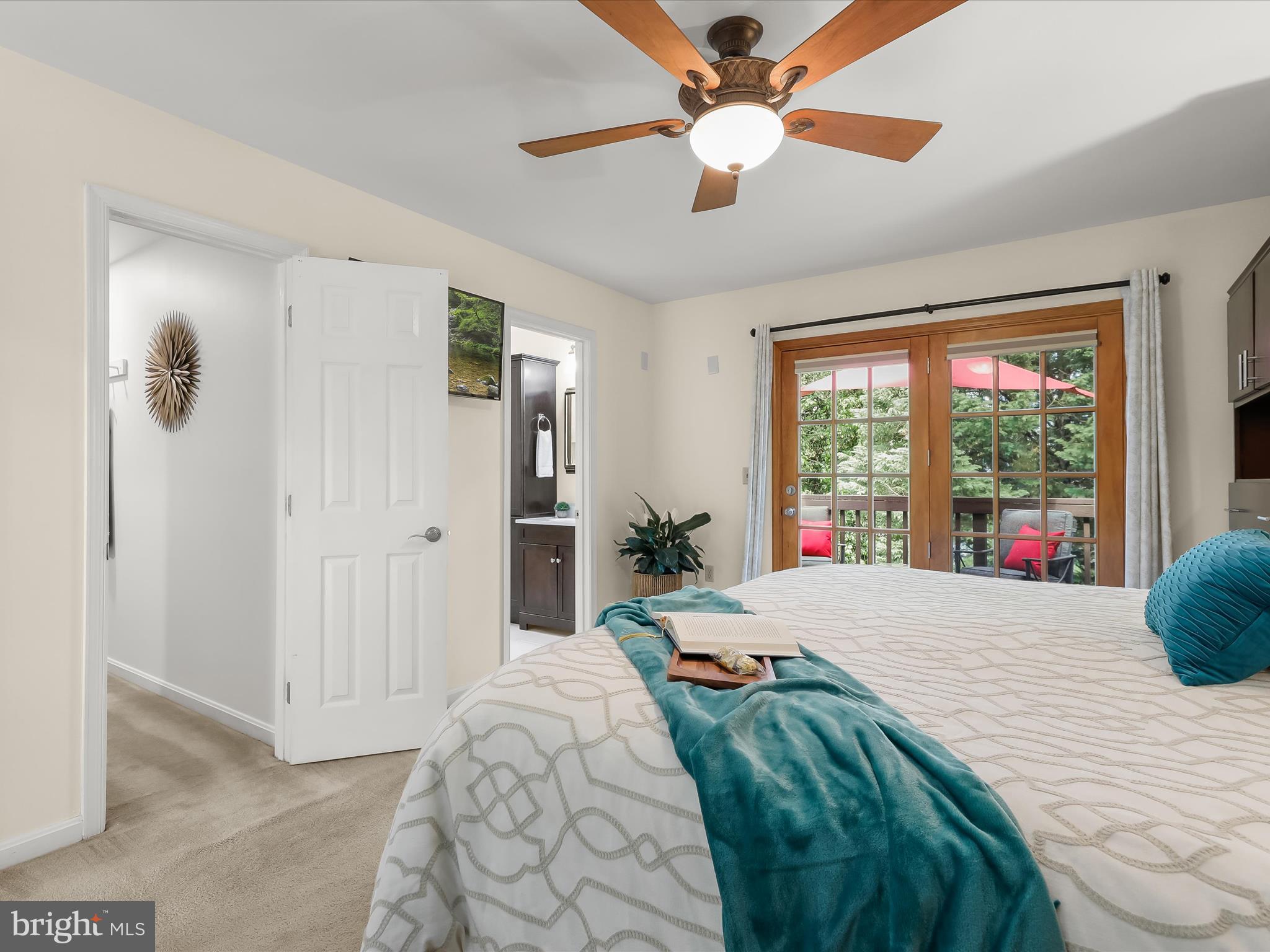 BAY VIEW ESTATES - Residential