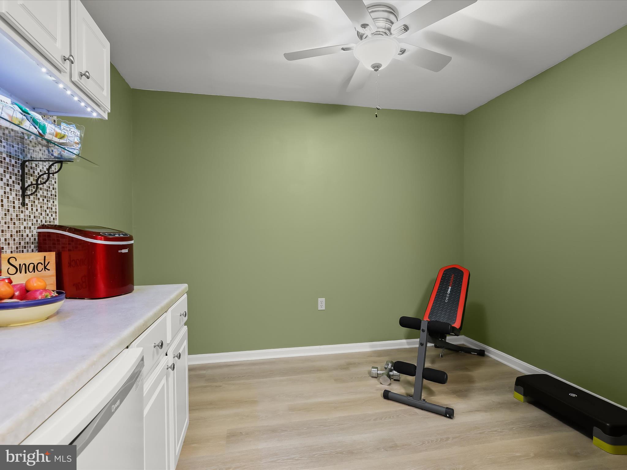 BAY VIEW ESTATES - Residential