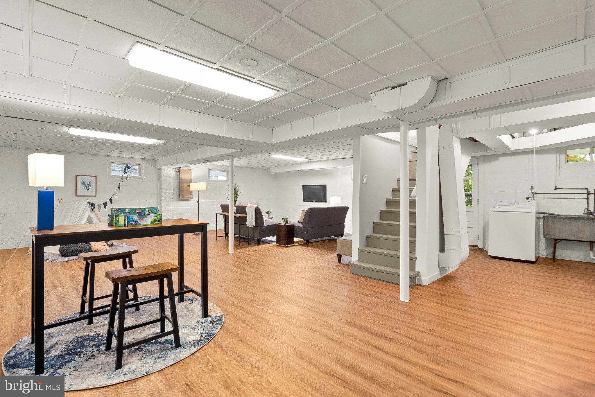 RIGGS TERRACE - Residential