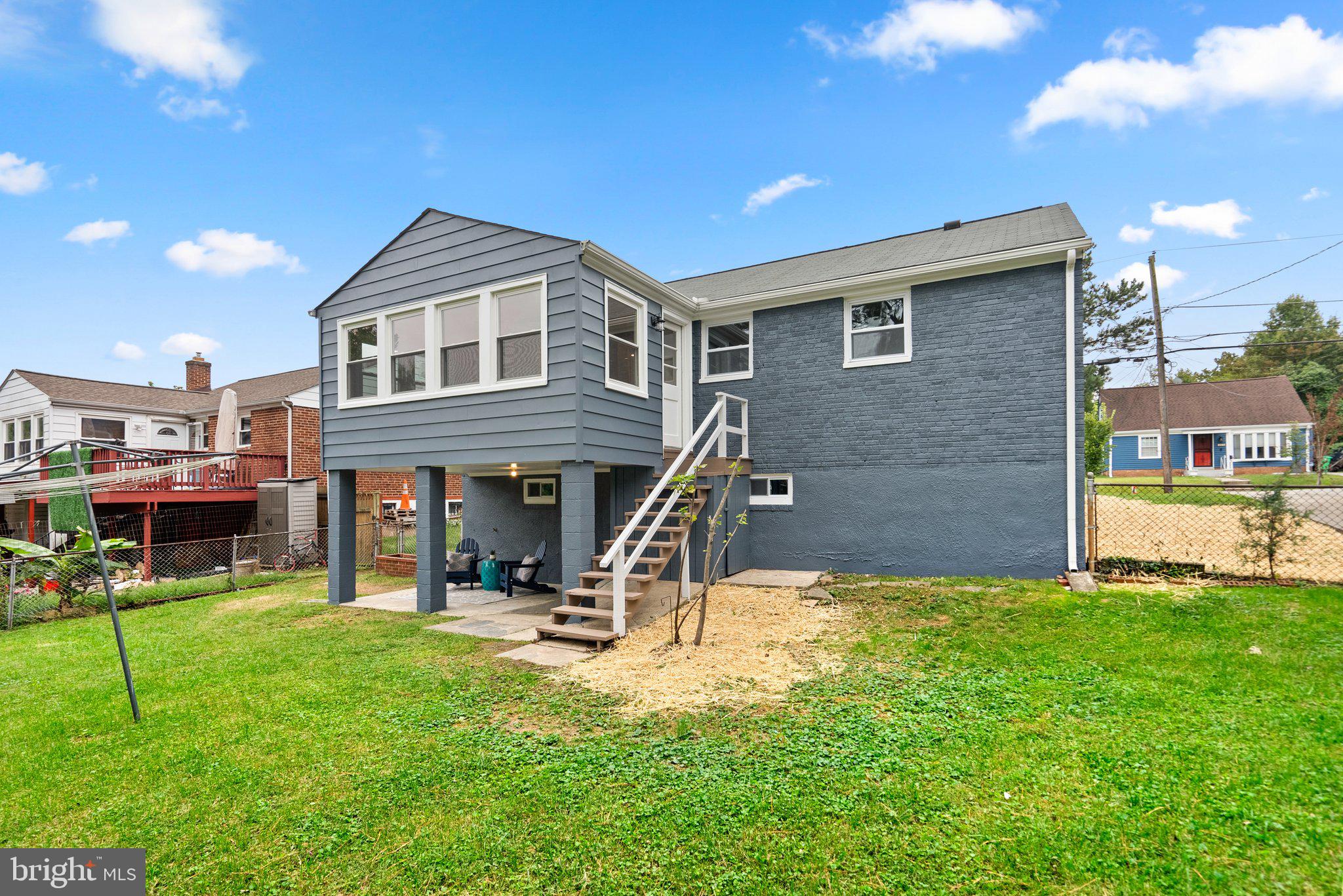 RIGGS TERRACE - Residential