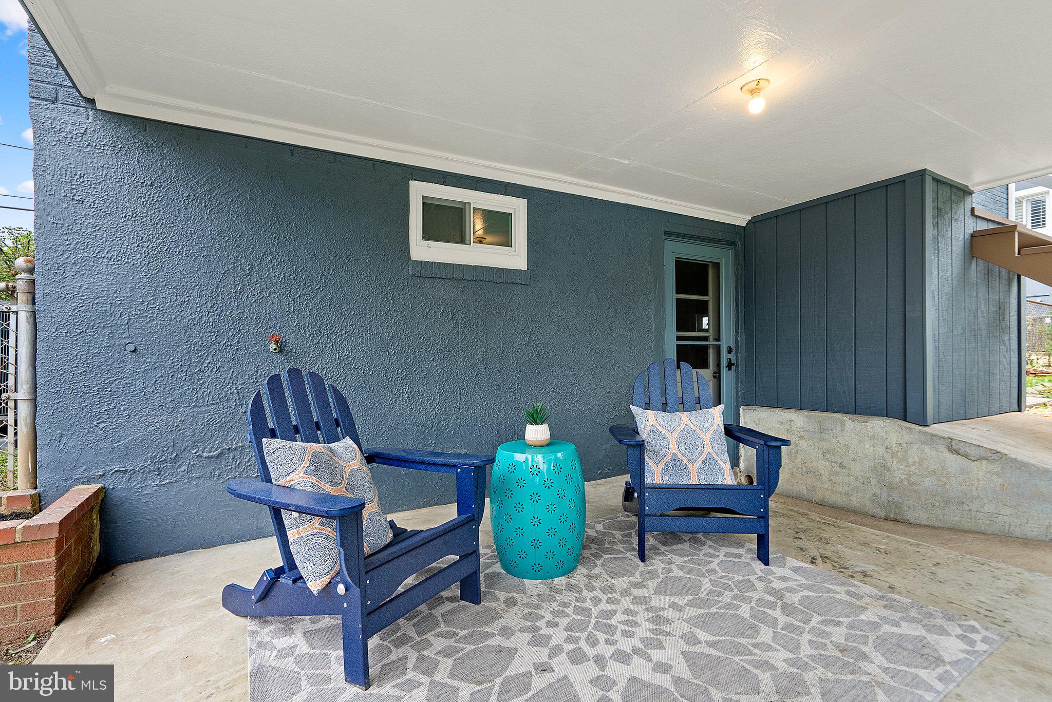 RIGGS TERRACE - Residential