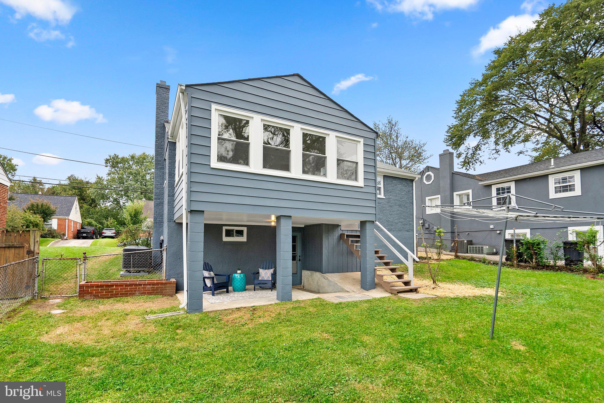 RIGGS TERRACE - Residential