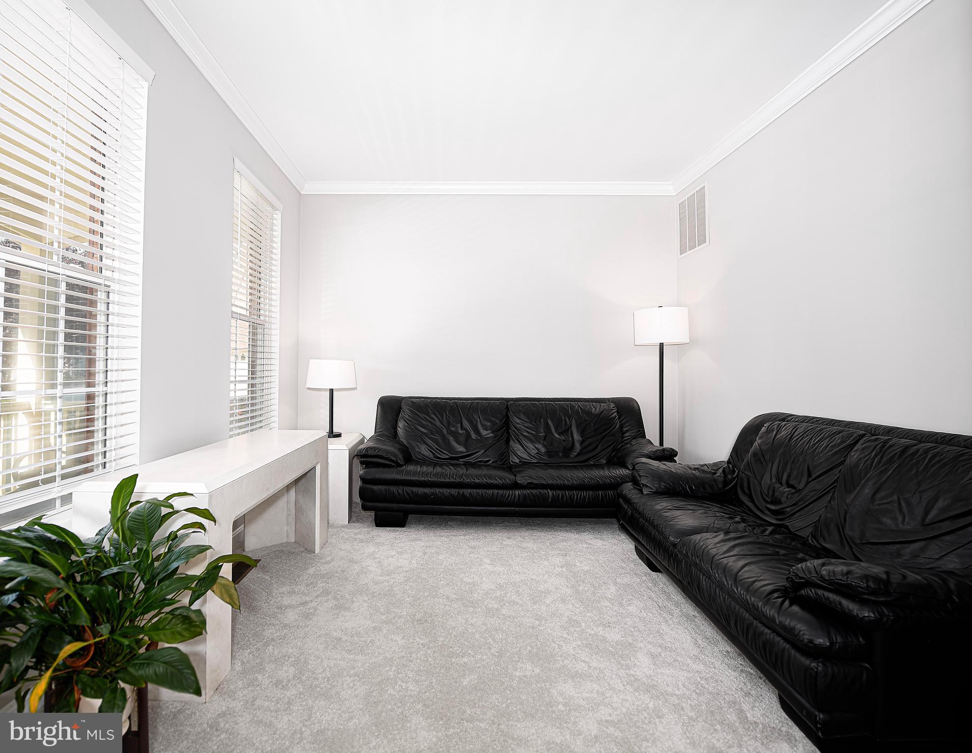 GREENBRIER HILLS - Residential