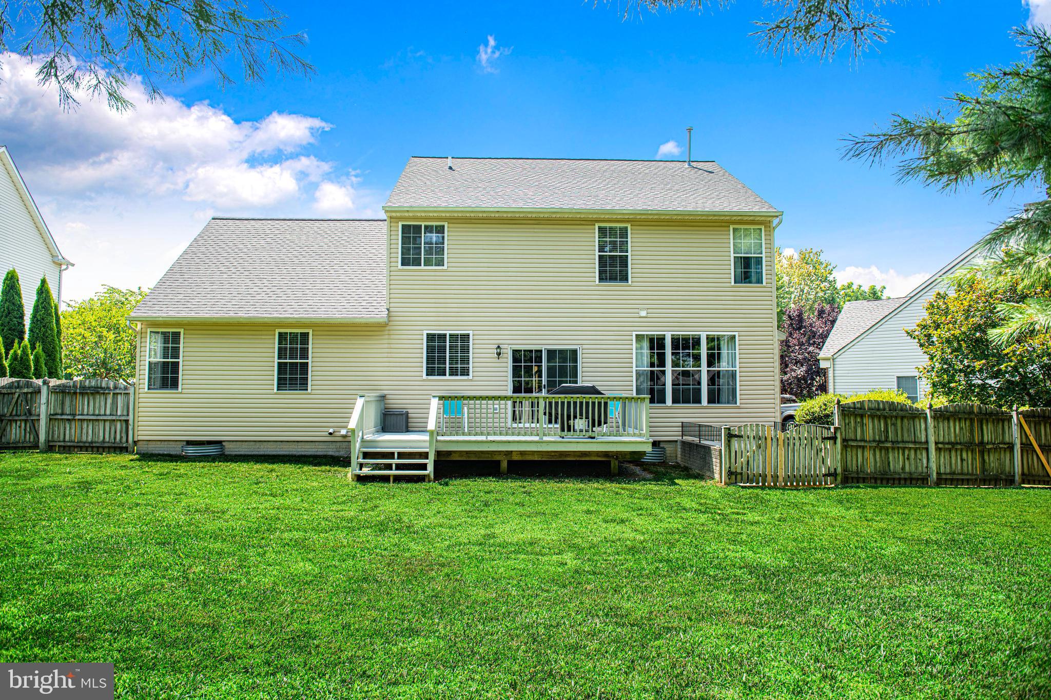 GREENBRIER HILLS - Residential