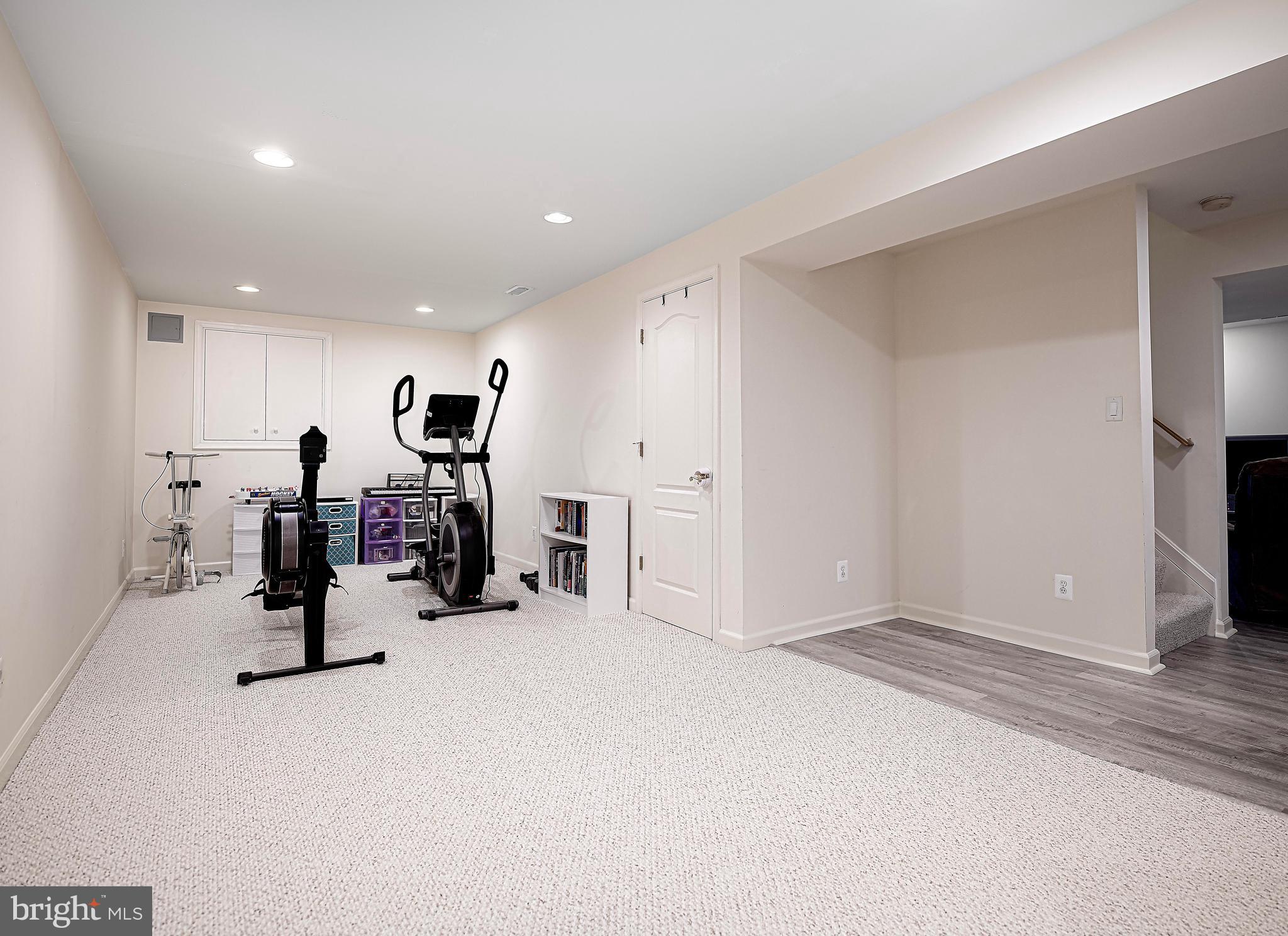 GREENBRIER HILLS - Residential