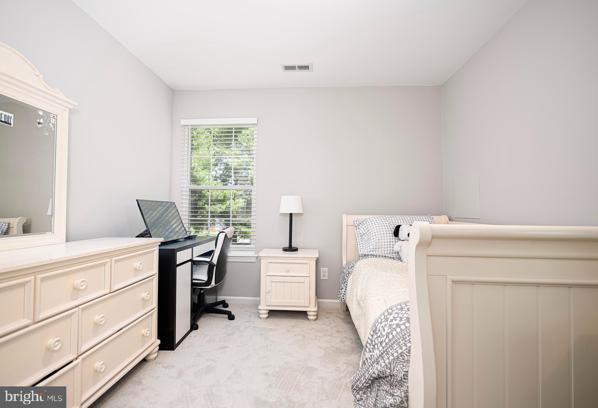 GREENBRIER HILLS - Residential