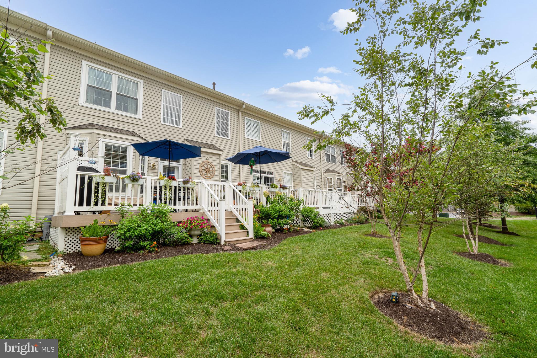 PINEY ORCHARD - Residential