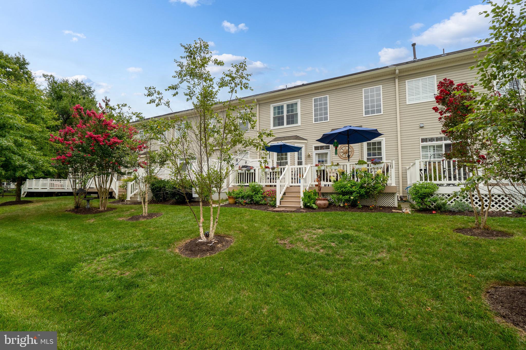 PINEY ORCHARD - Residential