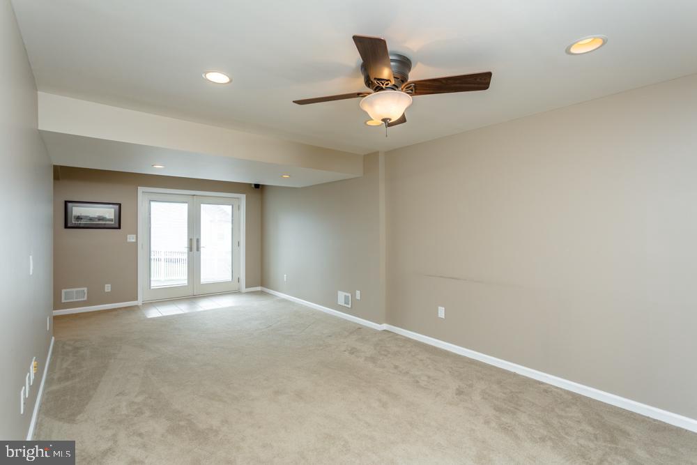HERITAGE HILLS - Residential