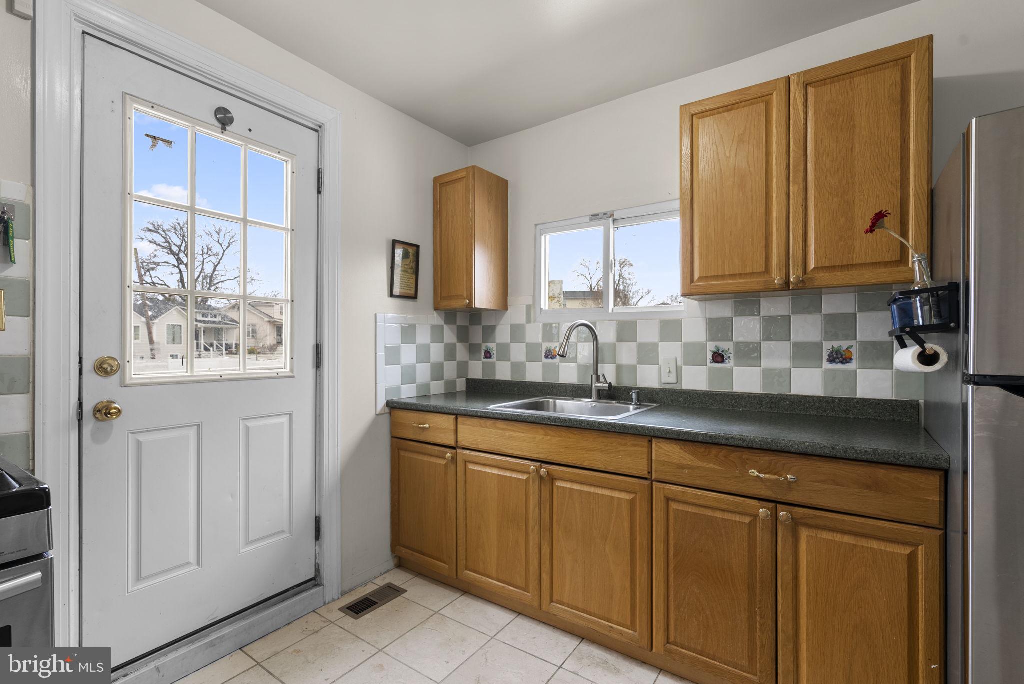 EDMONSTON - Residential