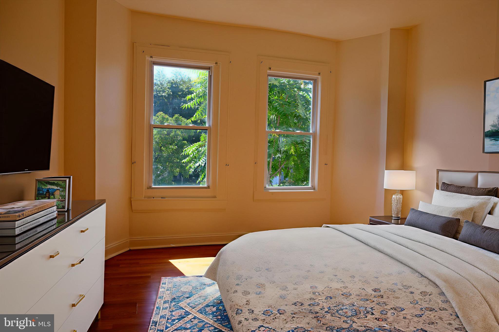 ARLINGTON - Residential