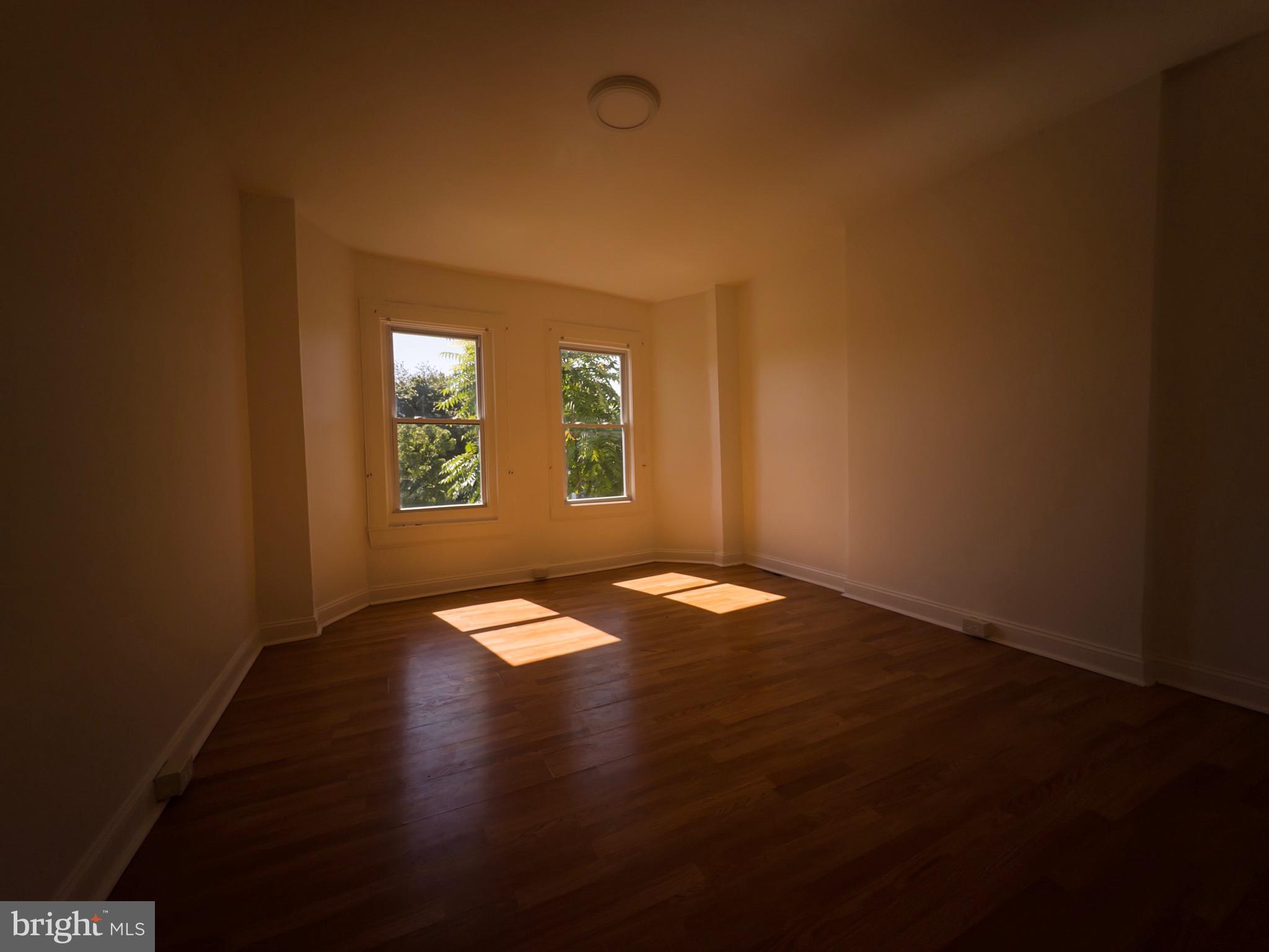 ARLINGTON - Residential