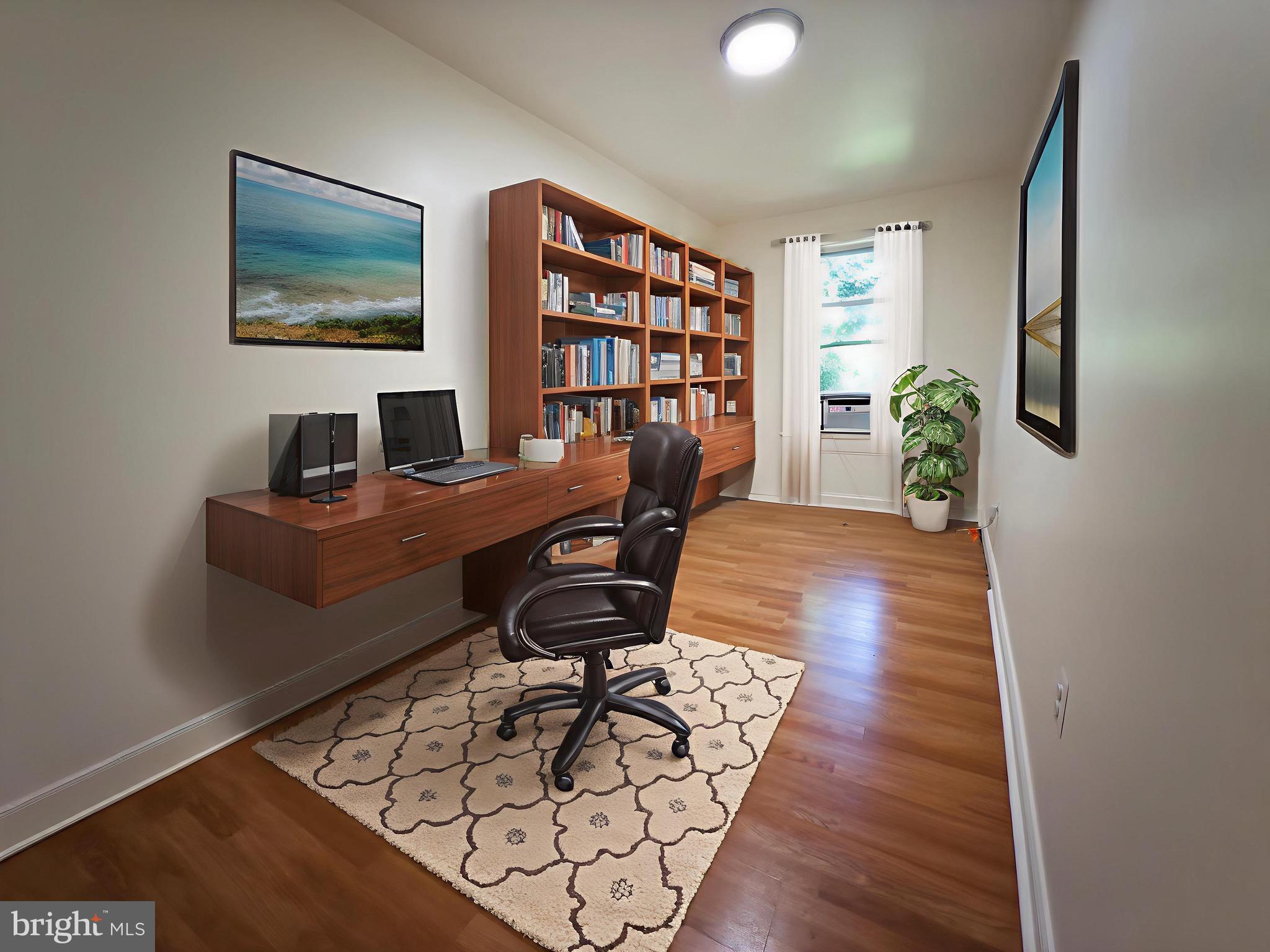 ARLINGTON - Residential