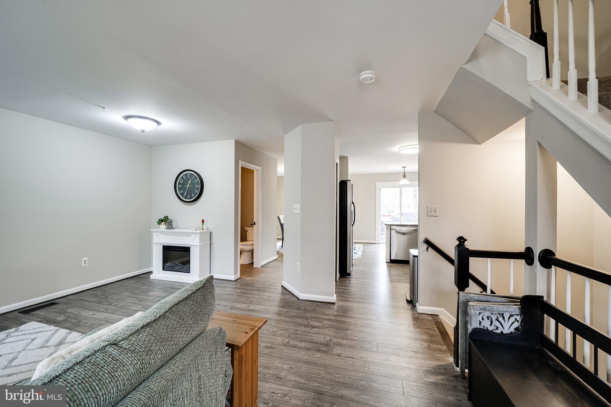 KINGSTOWNE - Residential