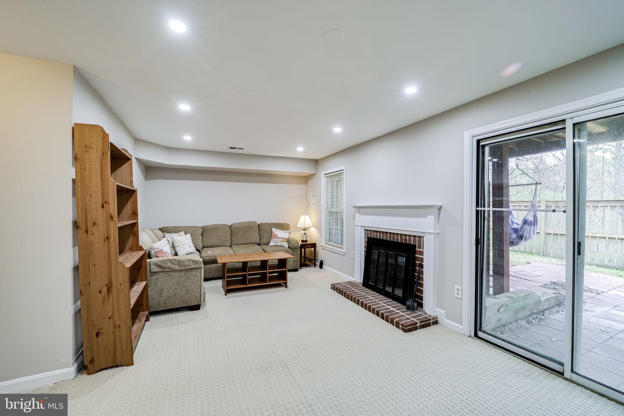 KINGSTOWNE - Residential