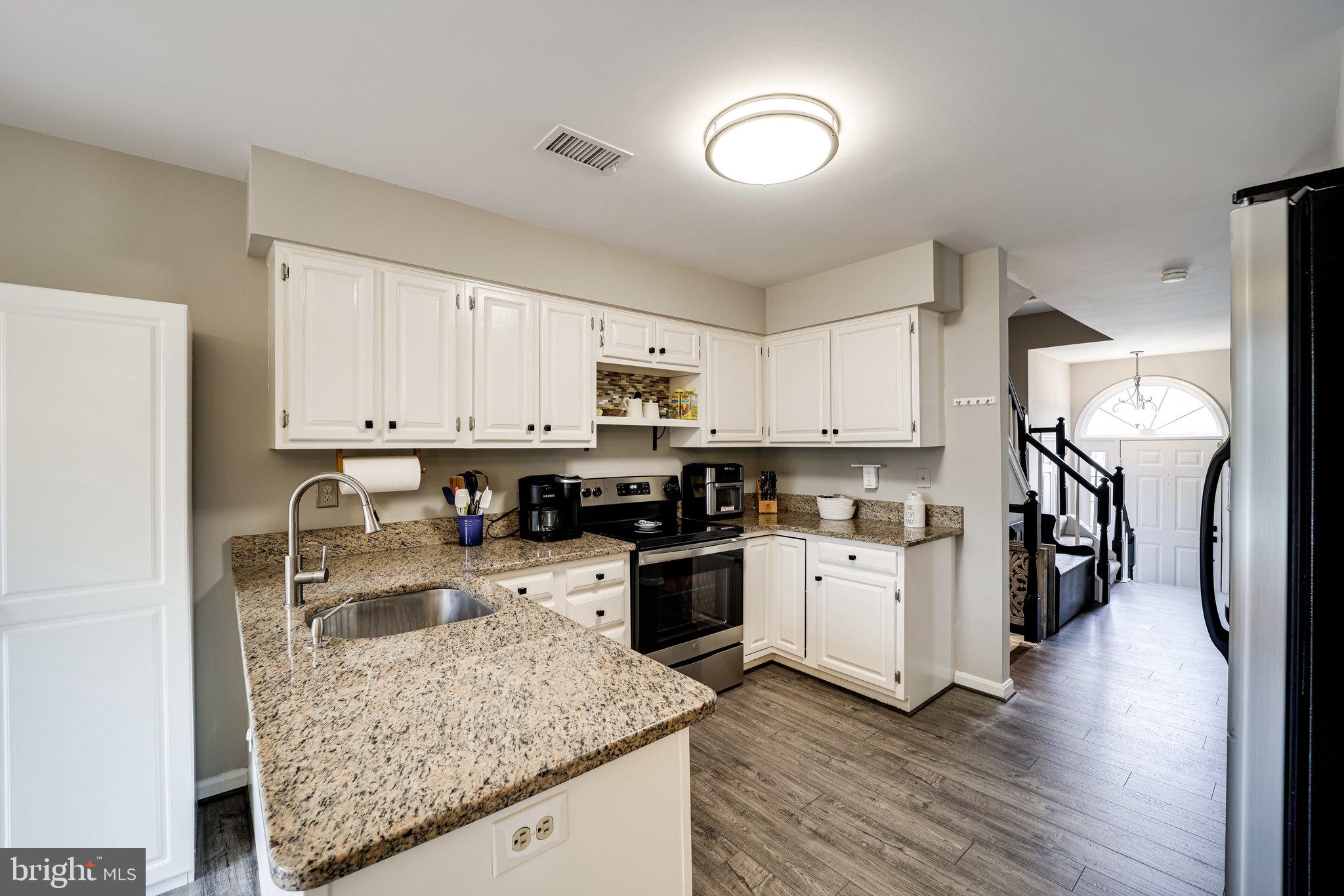 KINGSTOWNE - Residential