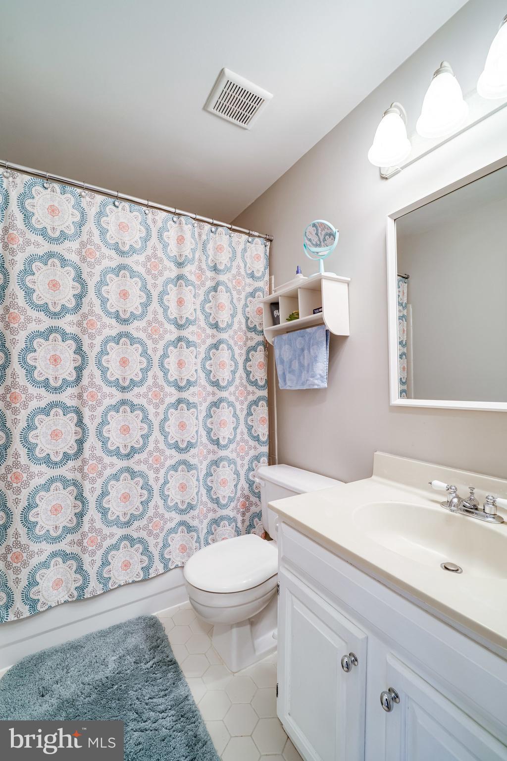 KINGSTOWNE - Residential