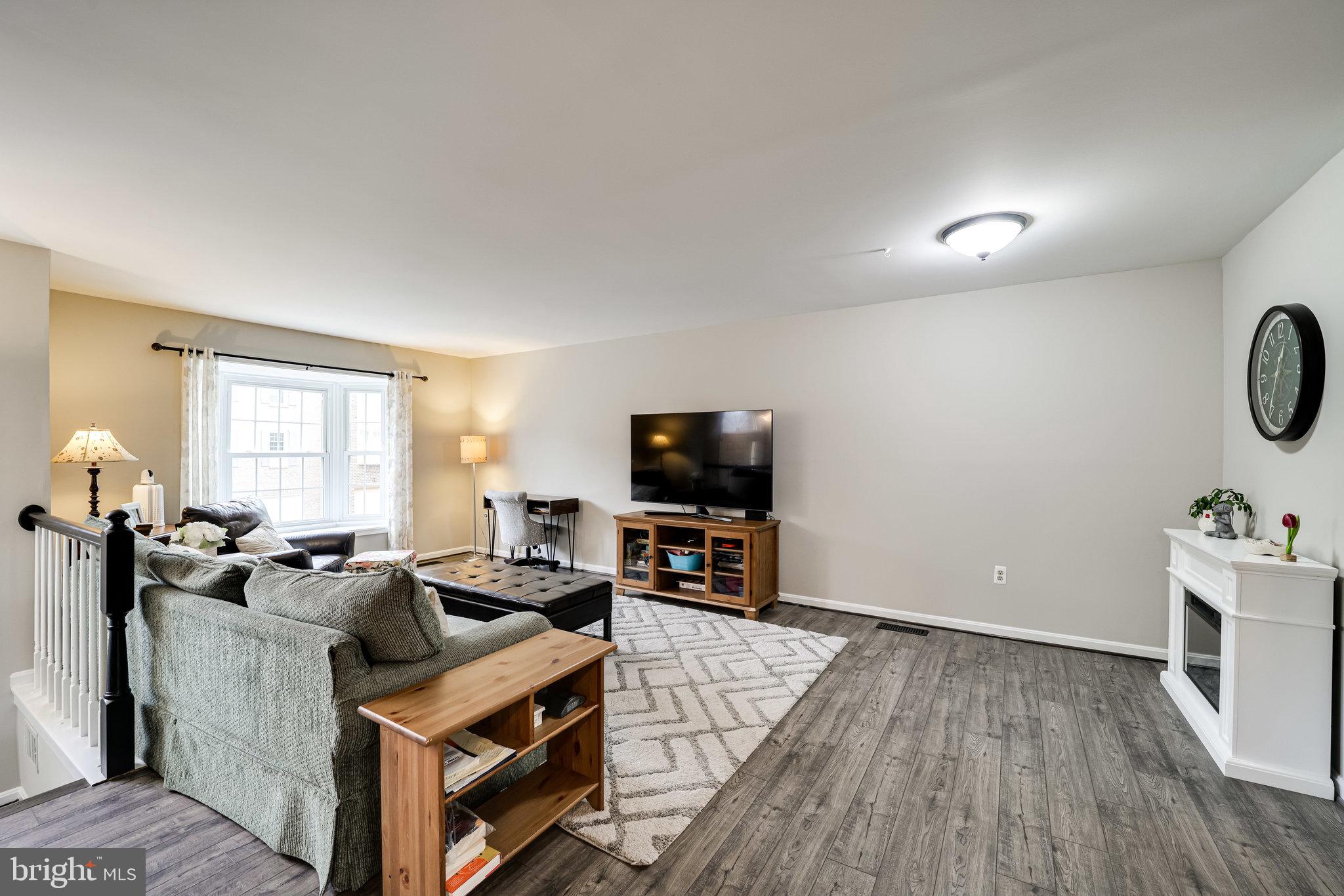 KINGSTOWNE - Residential