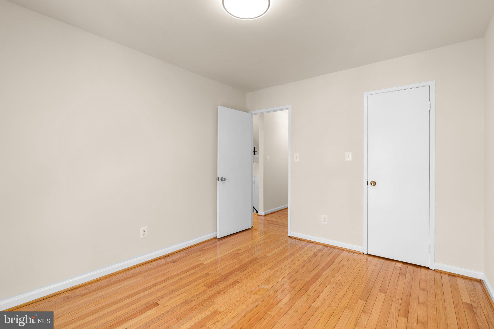 CLUBSIDE - Residential