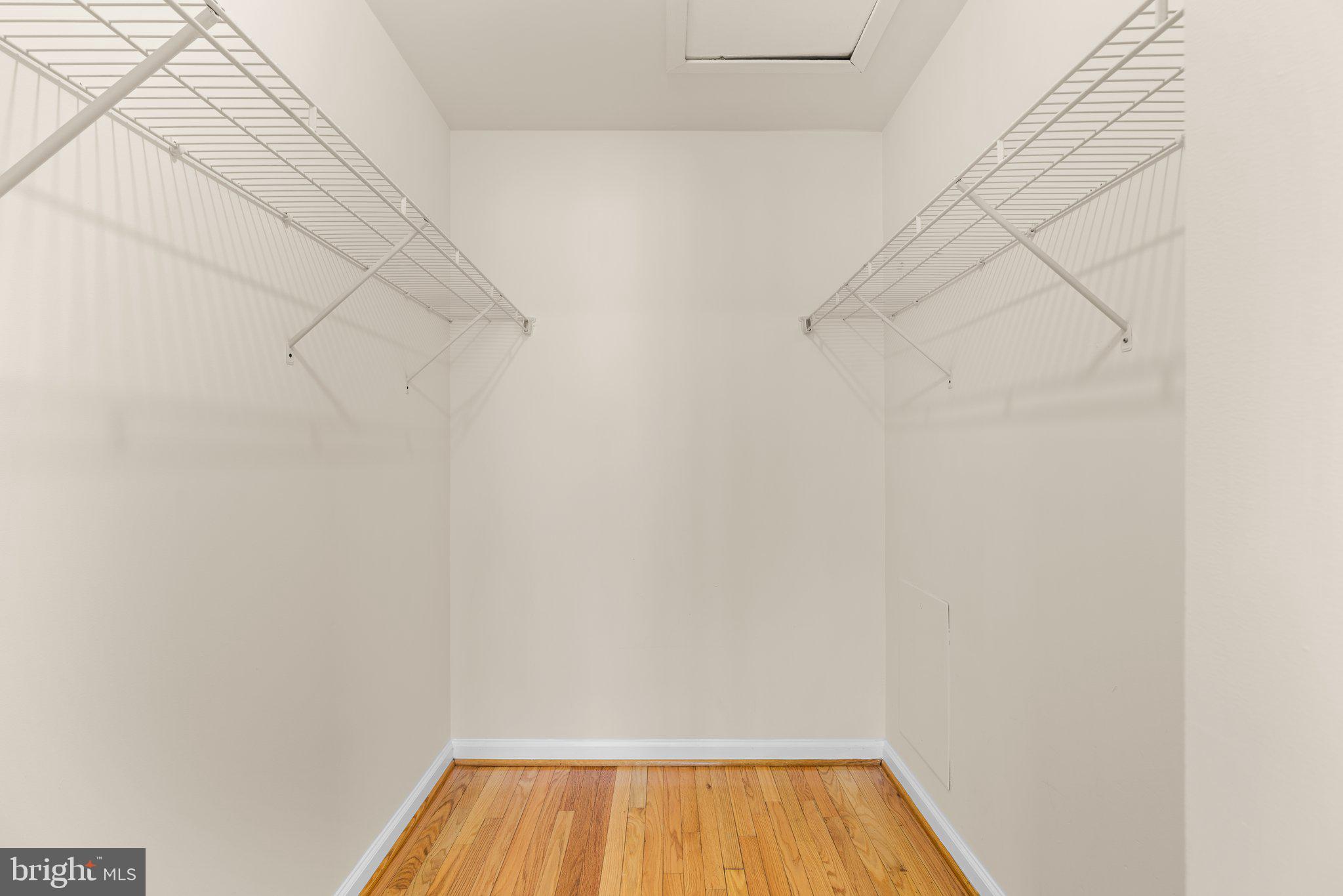 CLUBSIDE - Residential