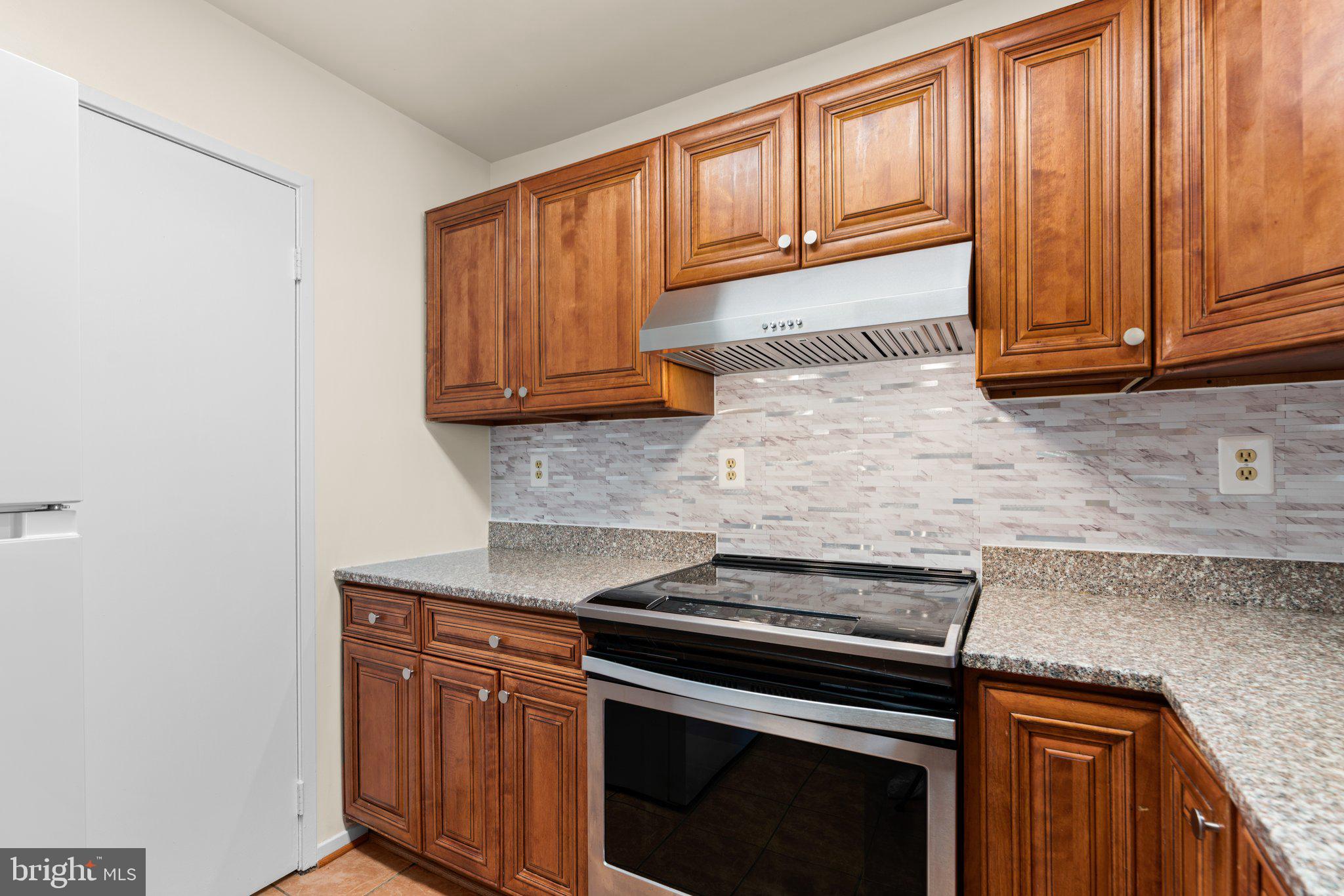 CLUBSIDE - Residential