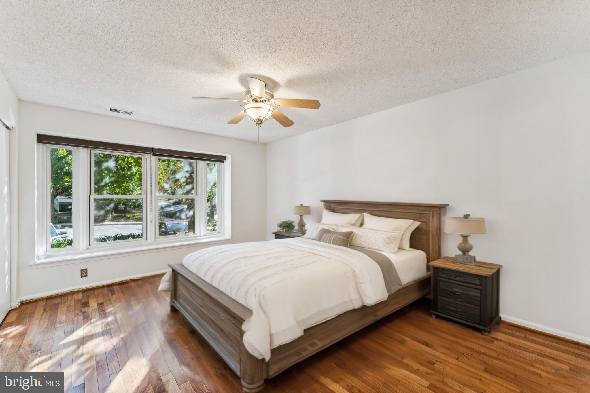 THE COVE - Residential Lease