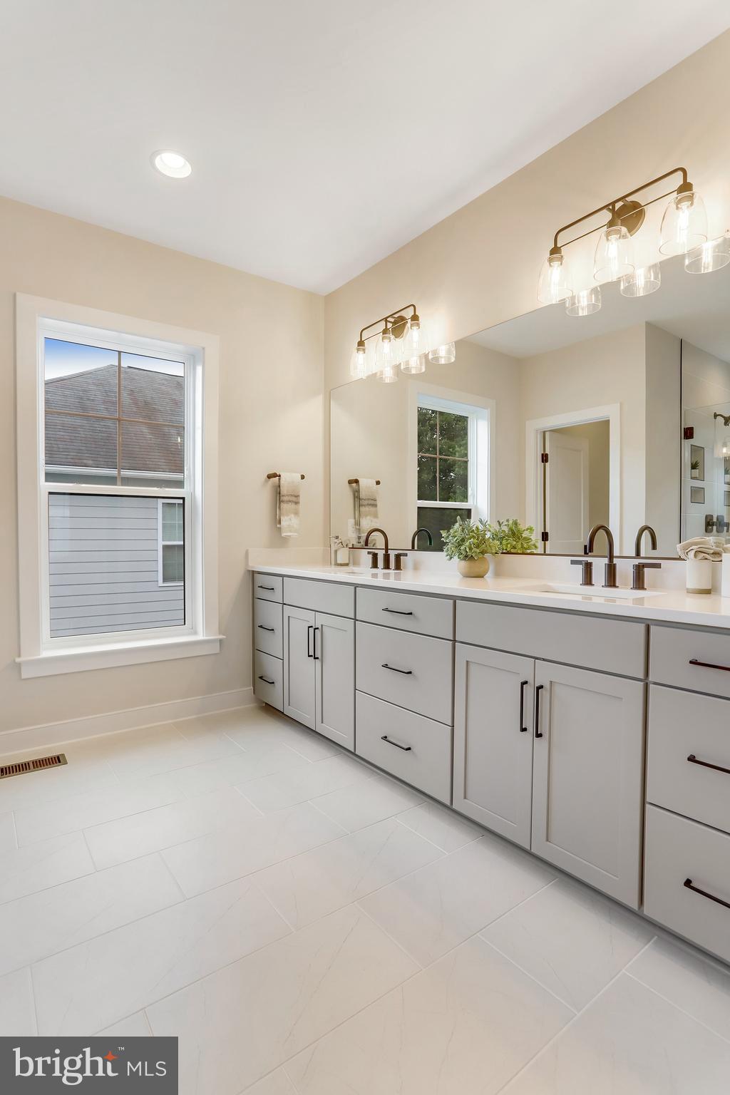 CARLIN SPRINGS - Residential