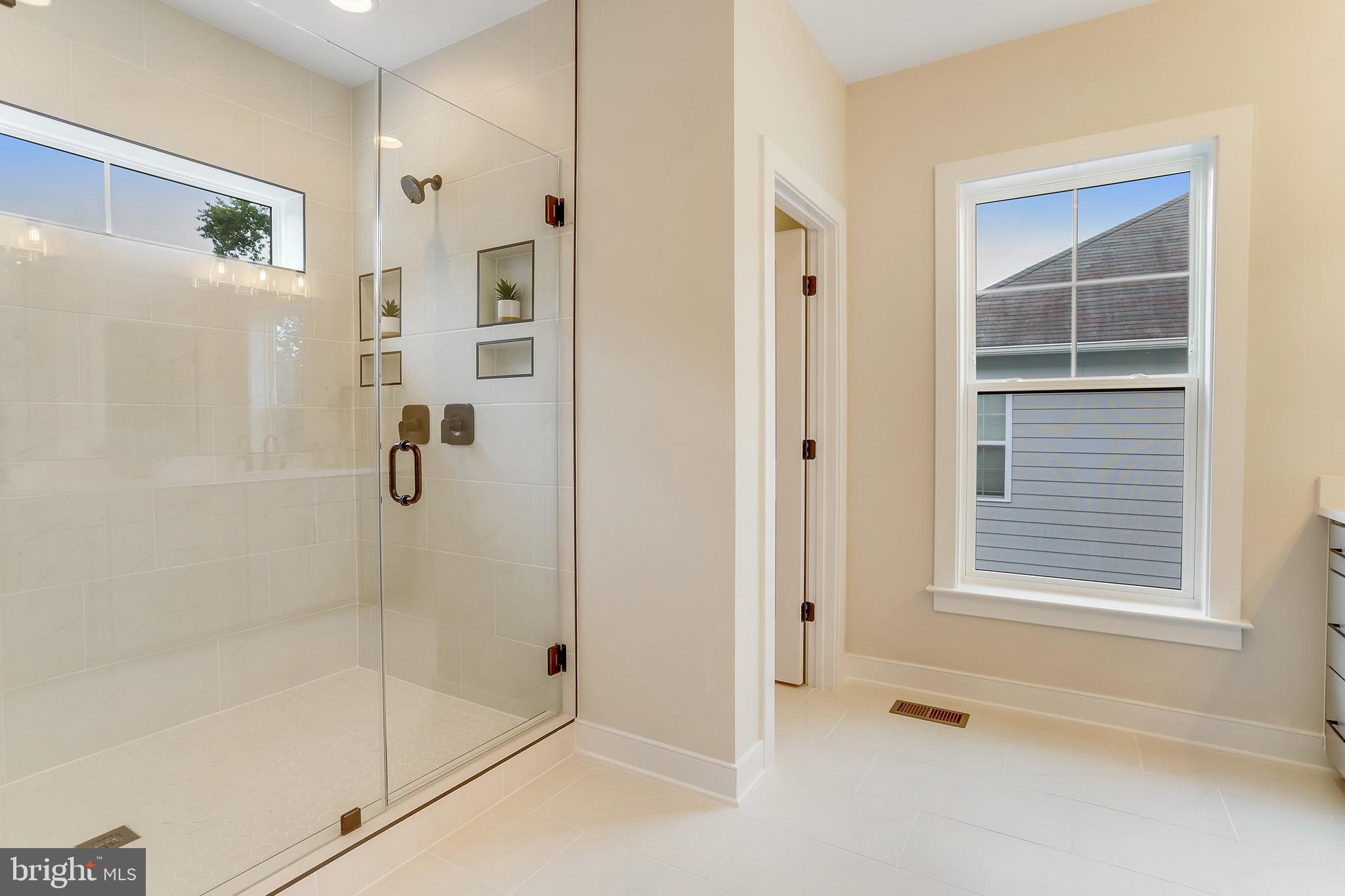 CARLIN SPRINGS - Residential