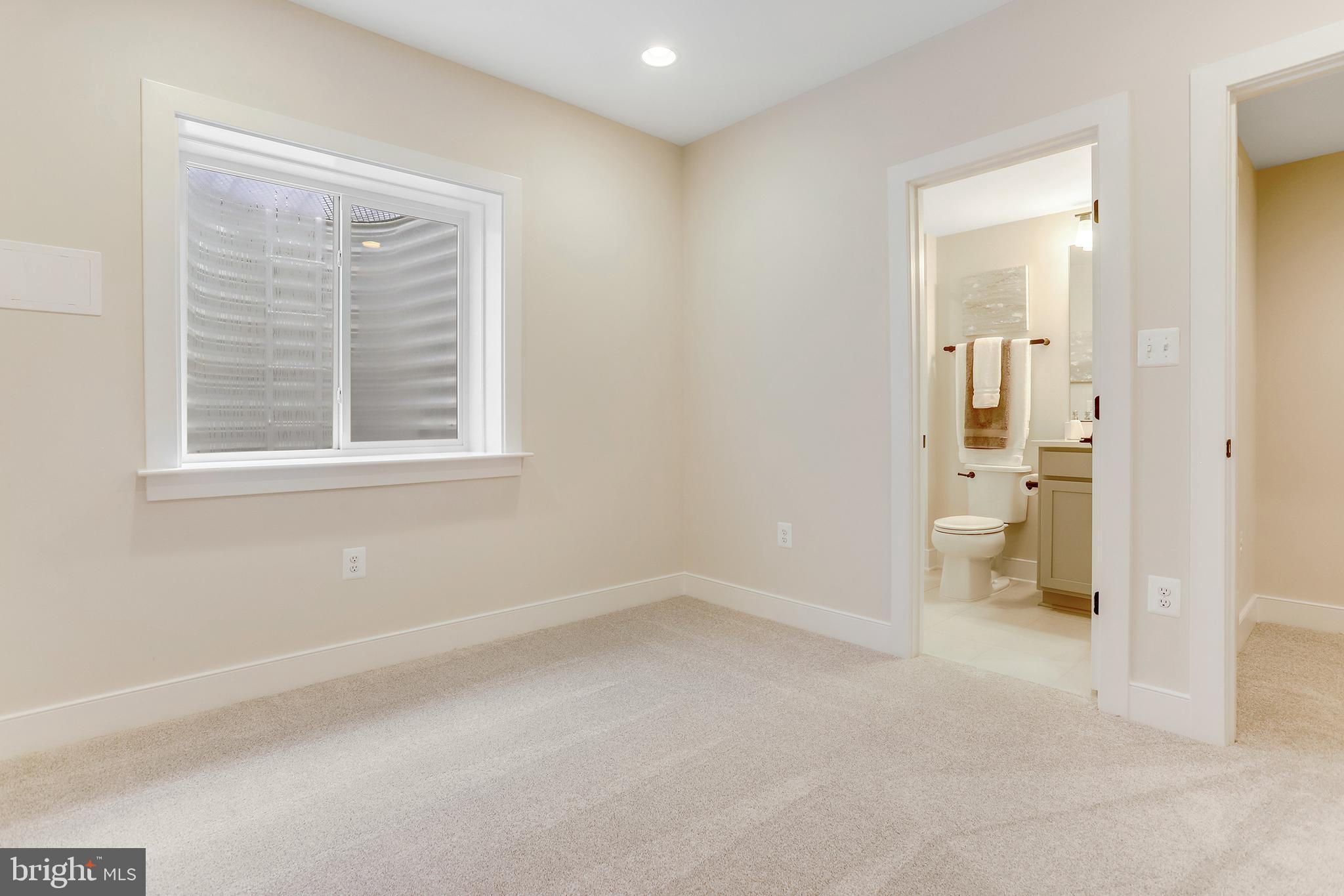 CARLIN SPRINGS - Residential