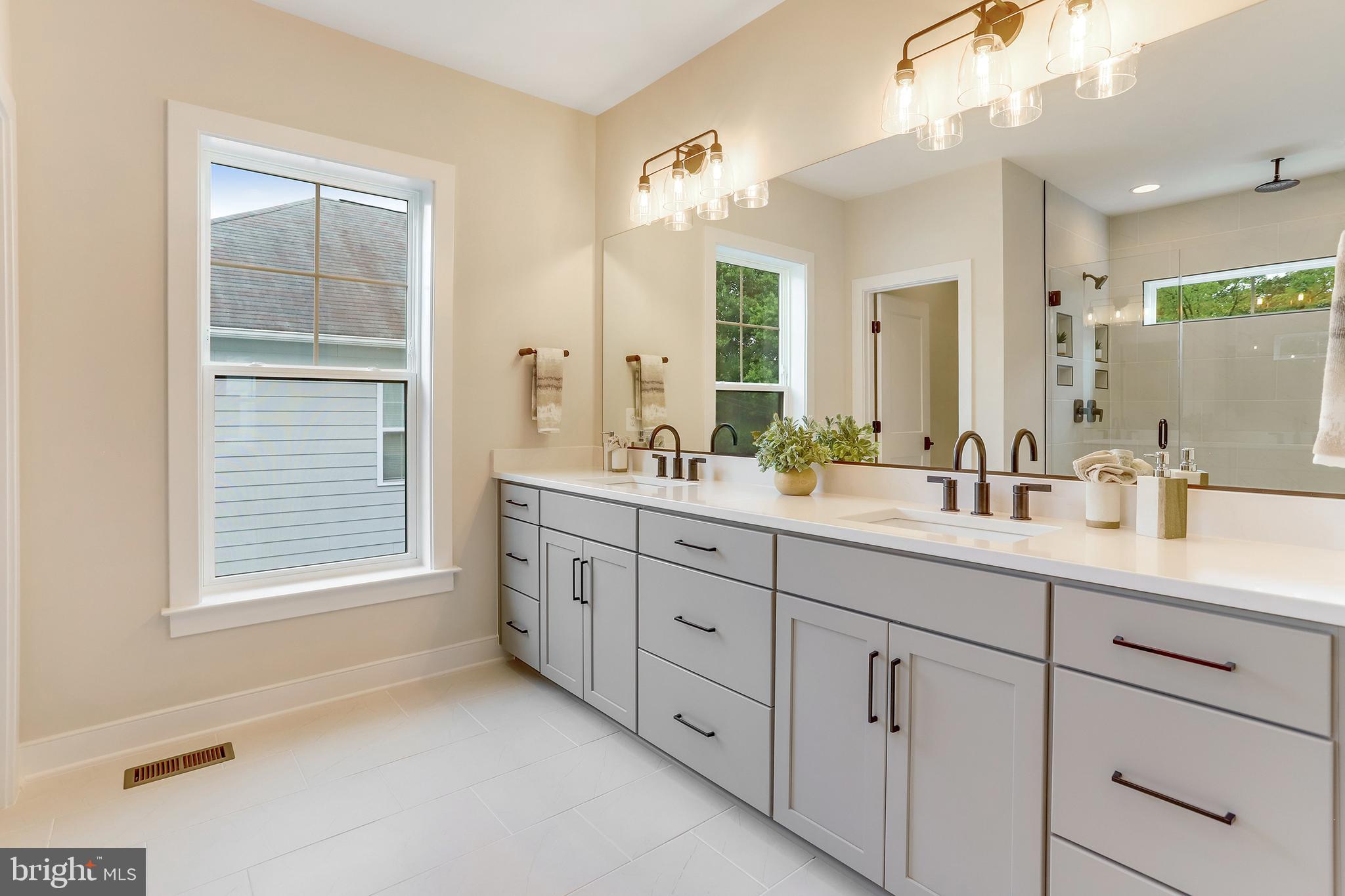 CARLIN SPRINGS - Residential