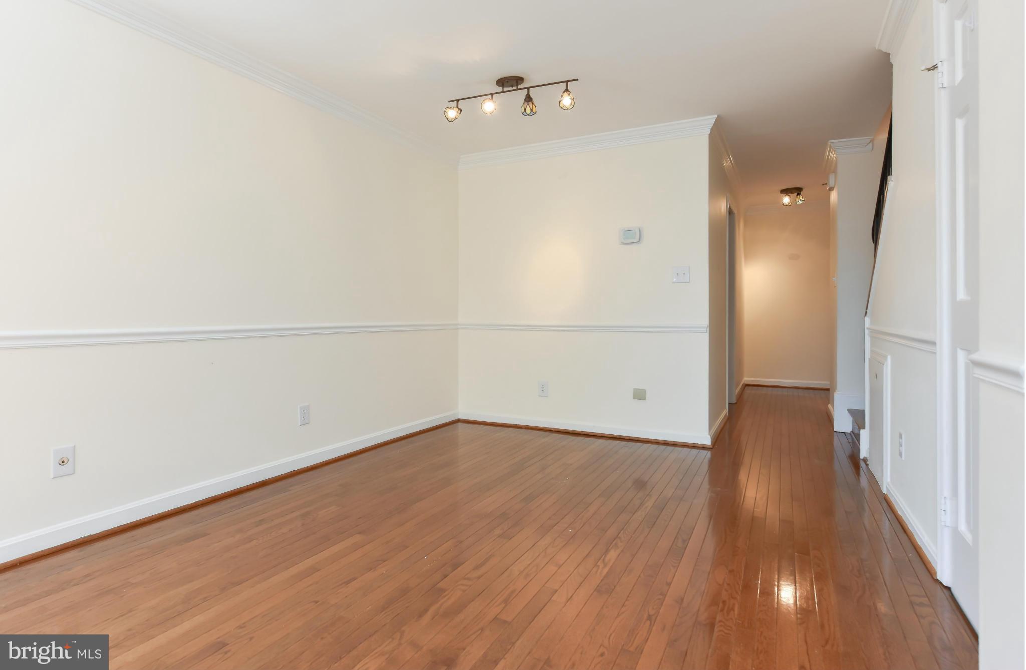 WASHINGTON SQUARE - Residential Lease
