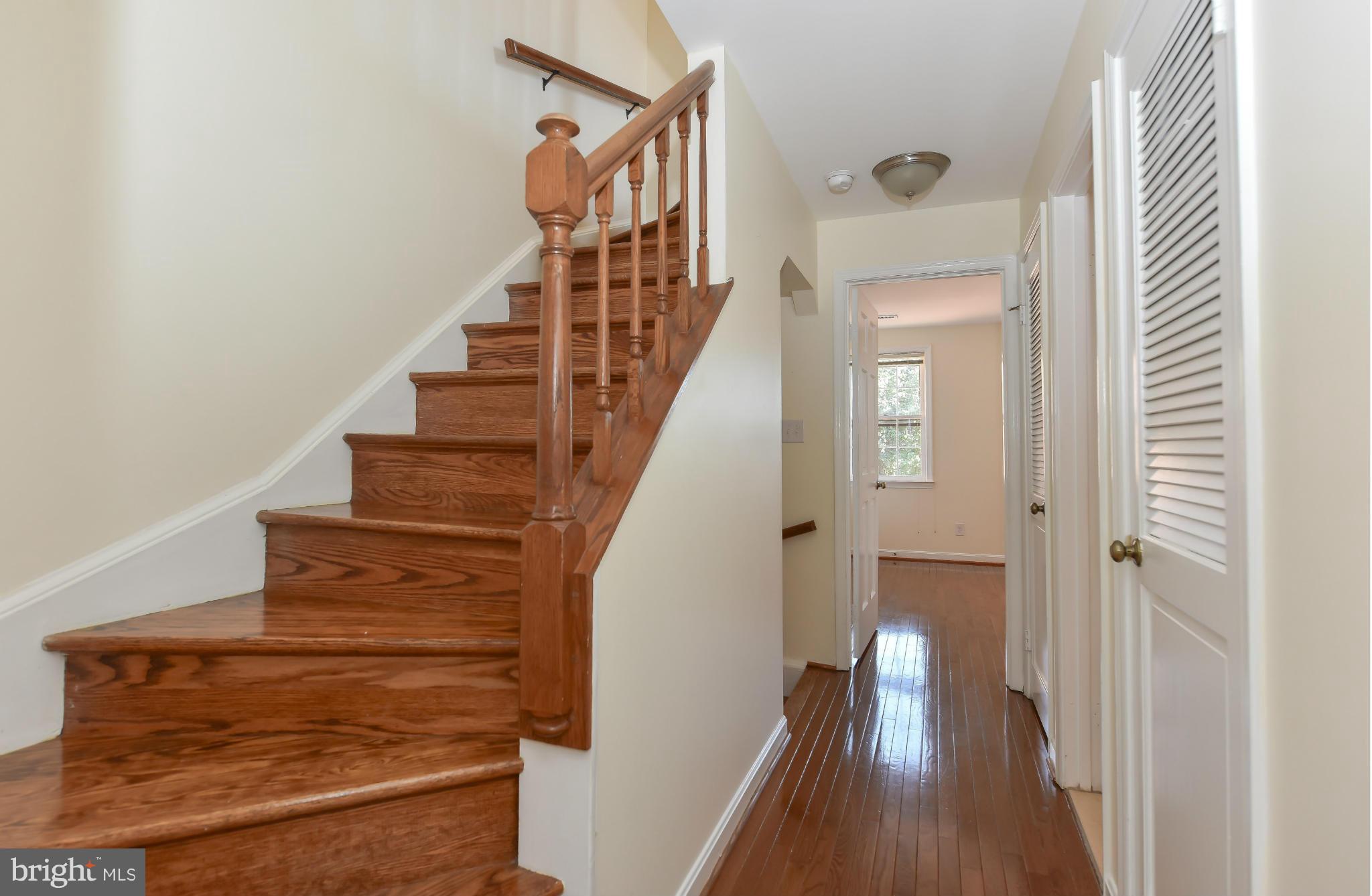 WASHINGTON SQUARE - Residential Lease