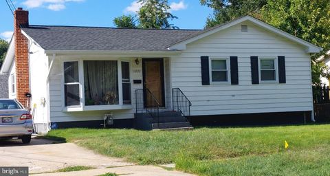 Photo of 13220 Superior Street, ROCKVILLE, MD 20853 (MLS # MDMC2202362)