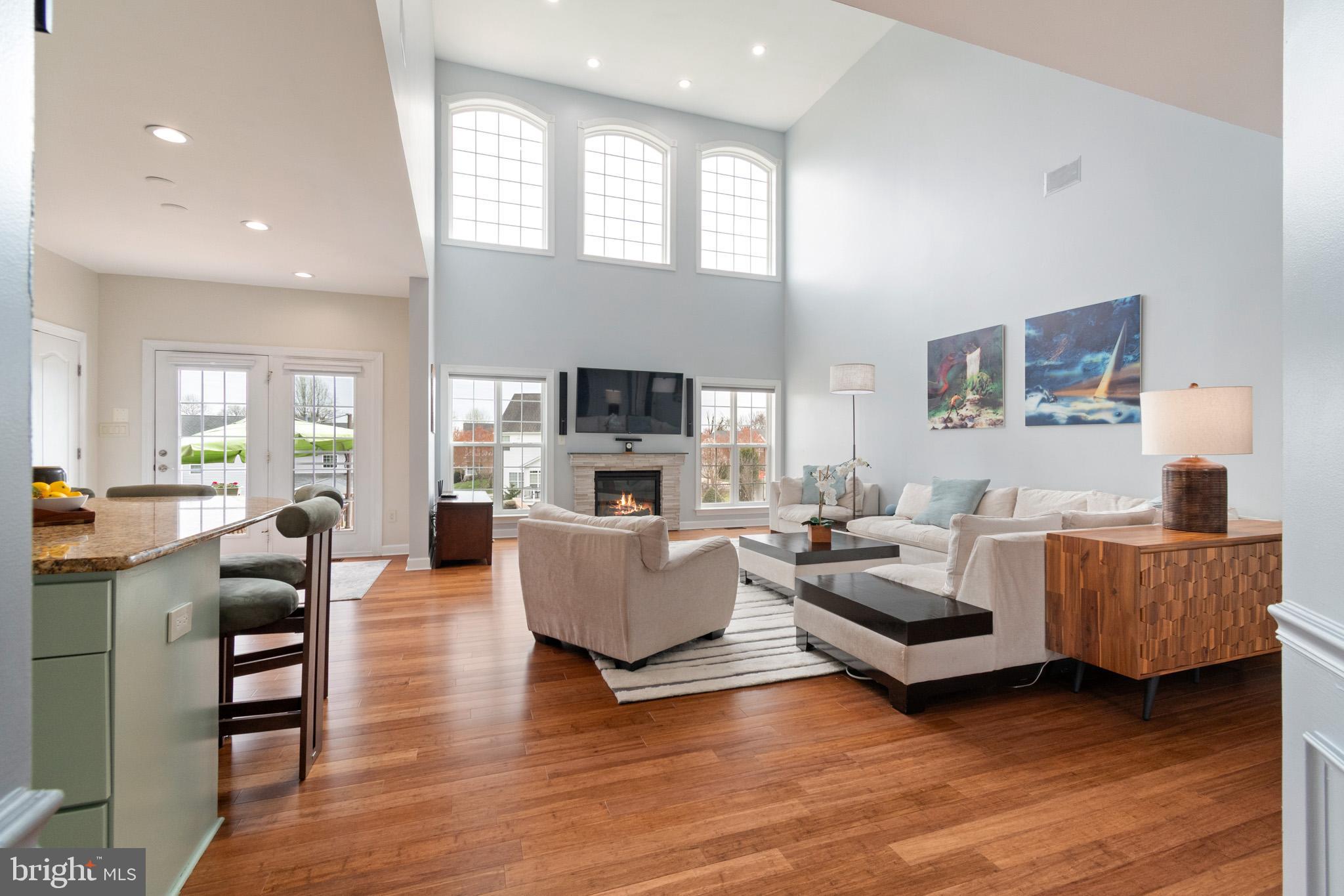 5004 TAYLOR LANE