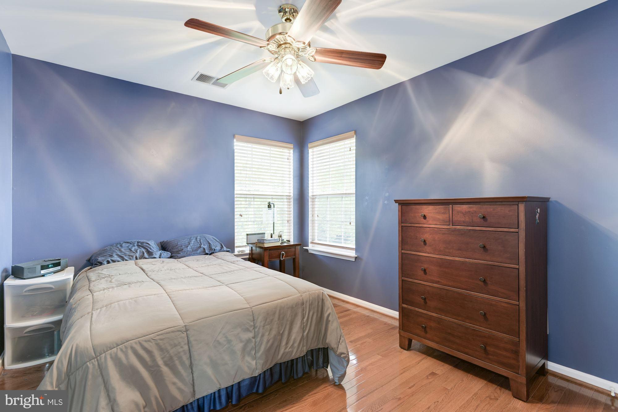 LOCUST HILL - Residential