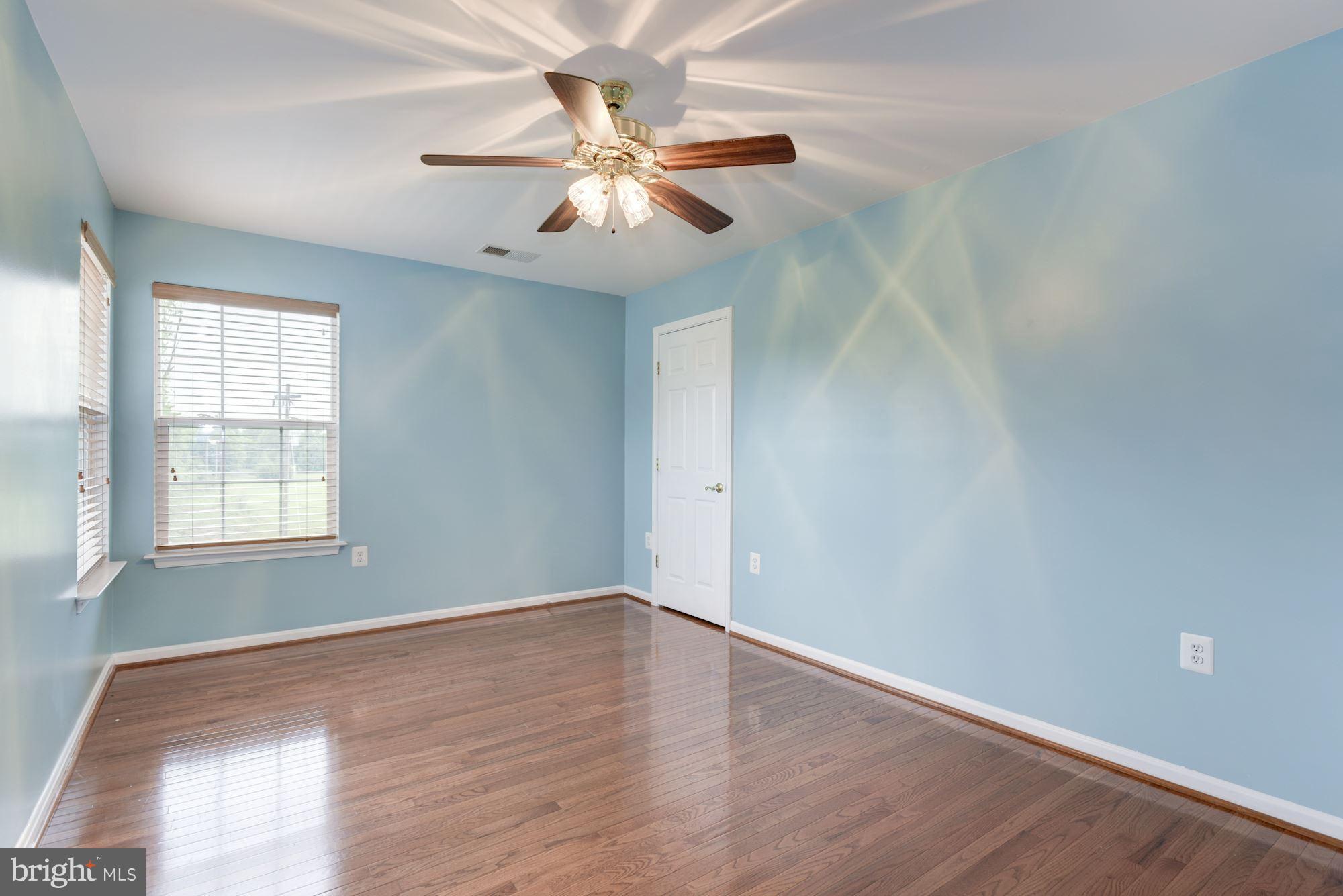 LOCUST HILL - Residential