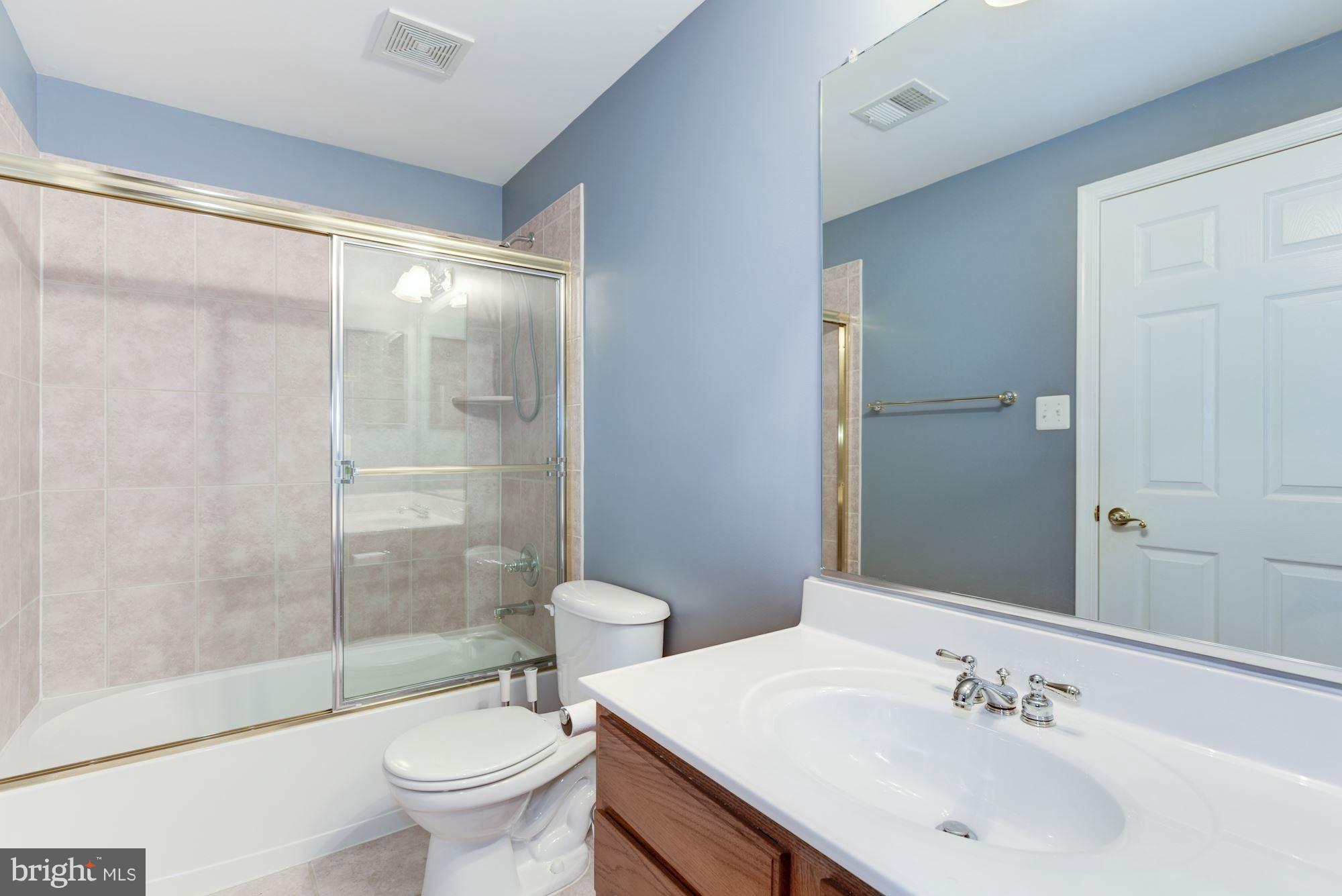 LOCUST HILL - Residential