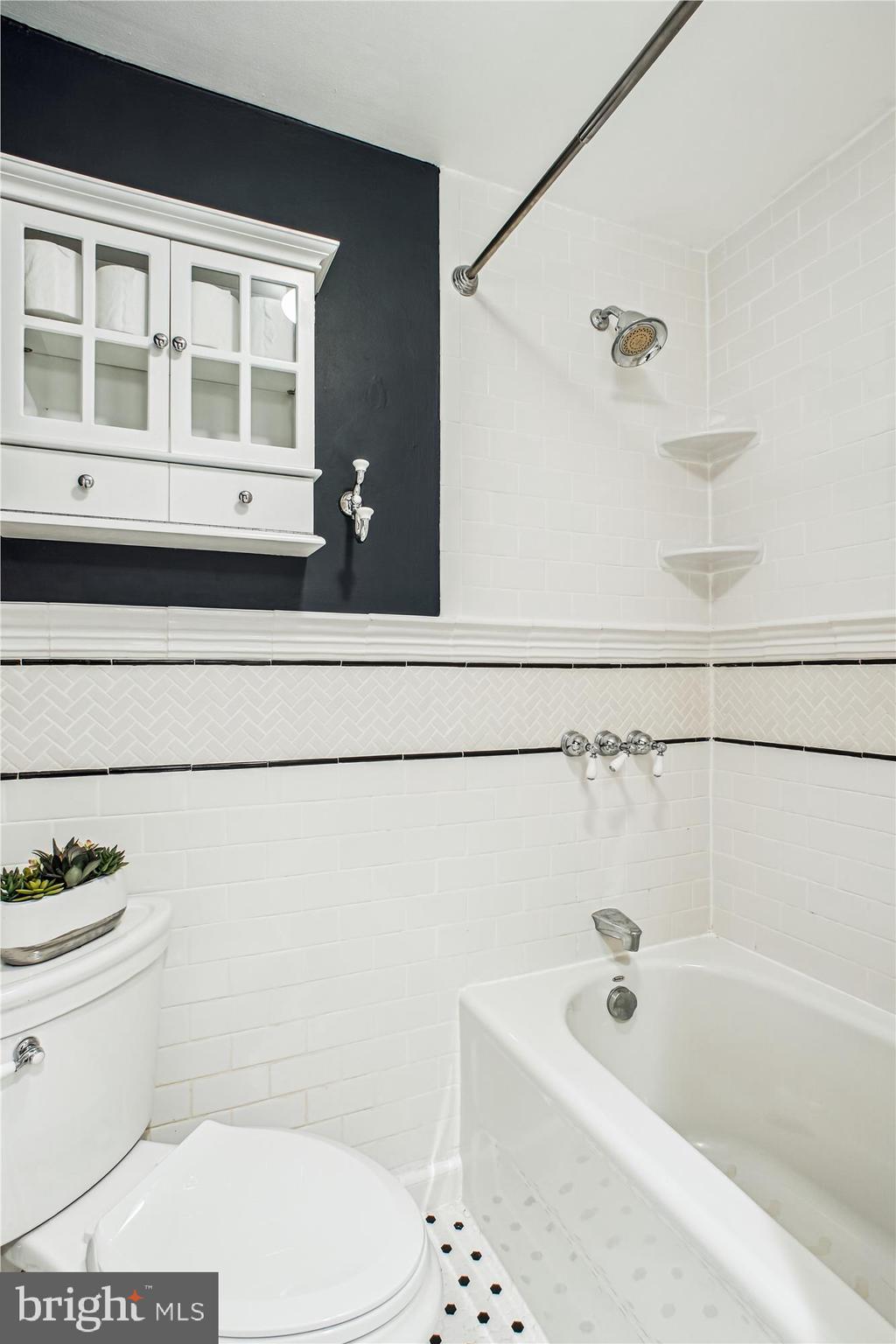 BARRISTERS PLACE - Residential