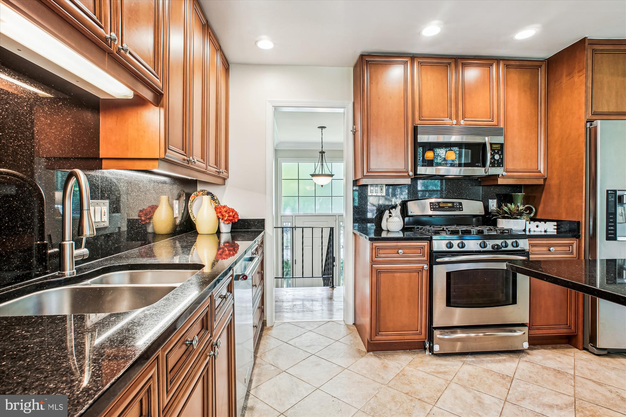 BARRISTERS PLACE - Residential