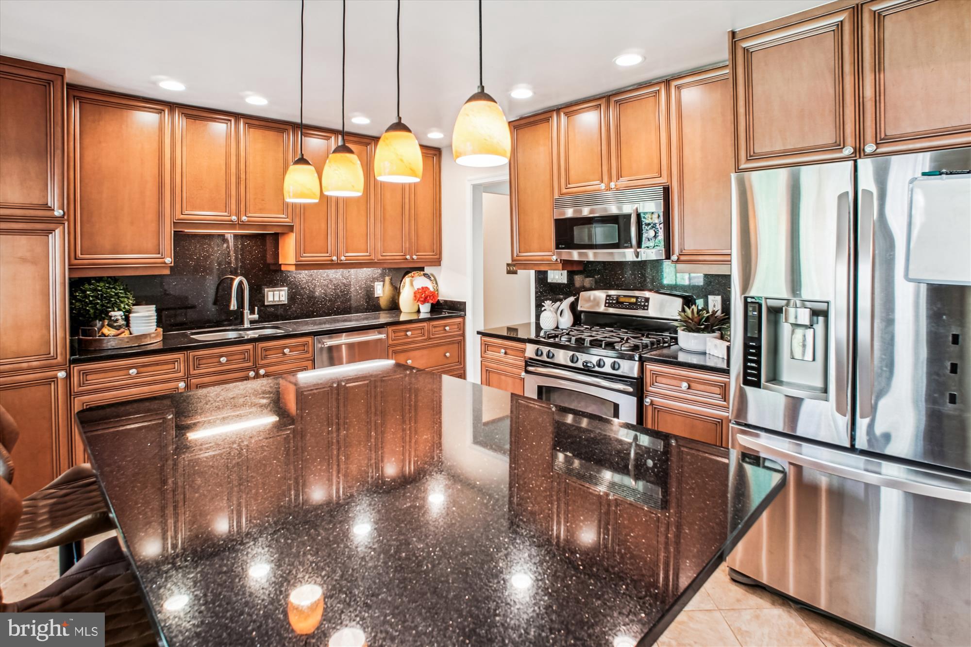 BARRISTERS PLACE - Residential